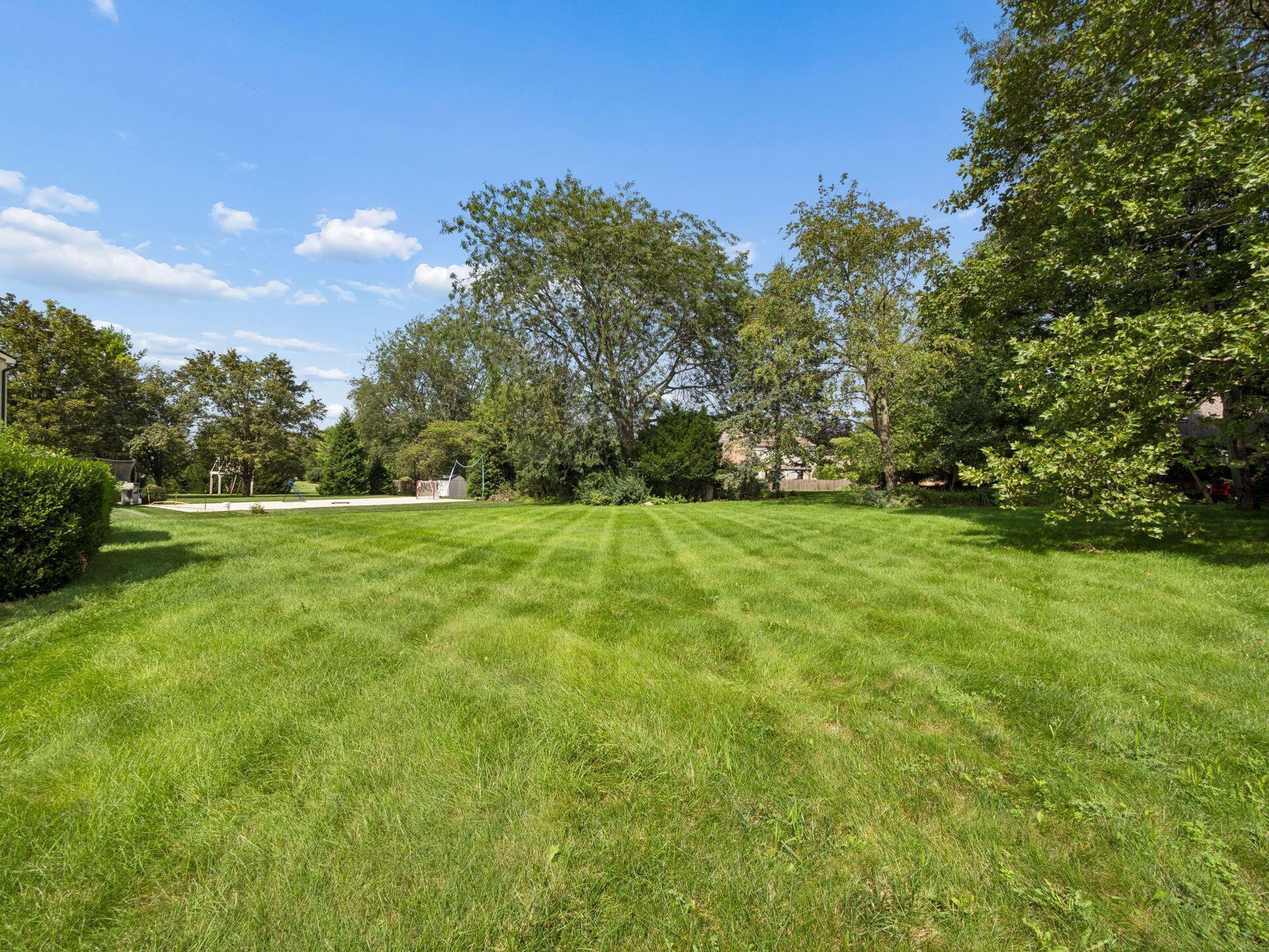 5856 Newbridge Drive Property Photo 37
