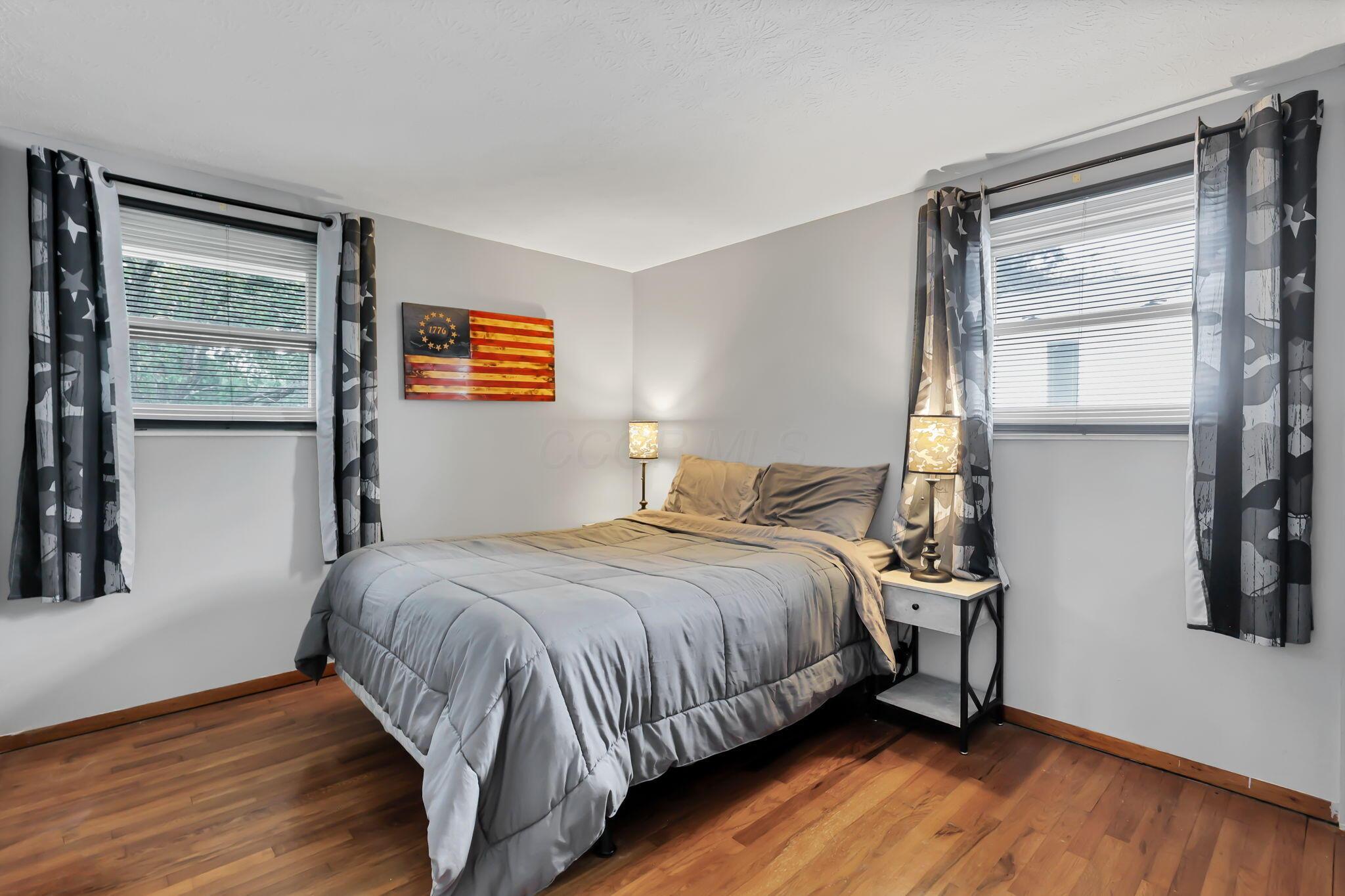 6075 Burnley Square E Property Photo 20