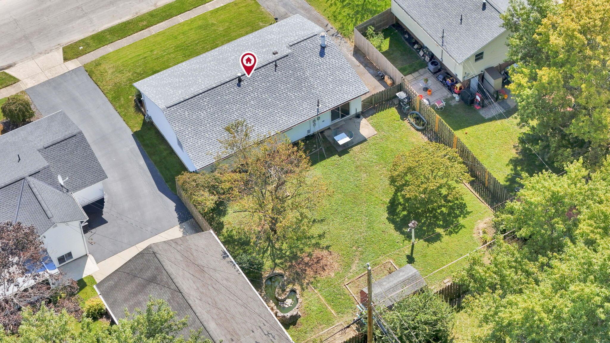 6075 Burnley Square E Property Photo 45