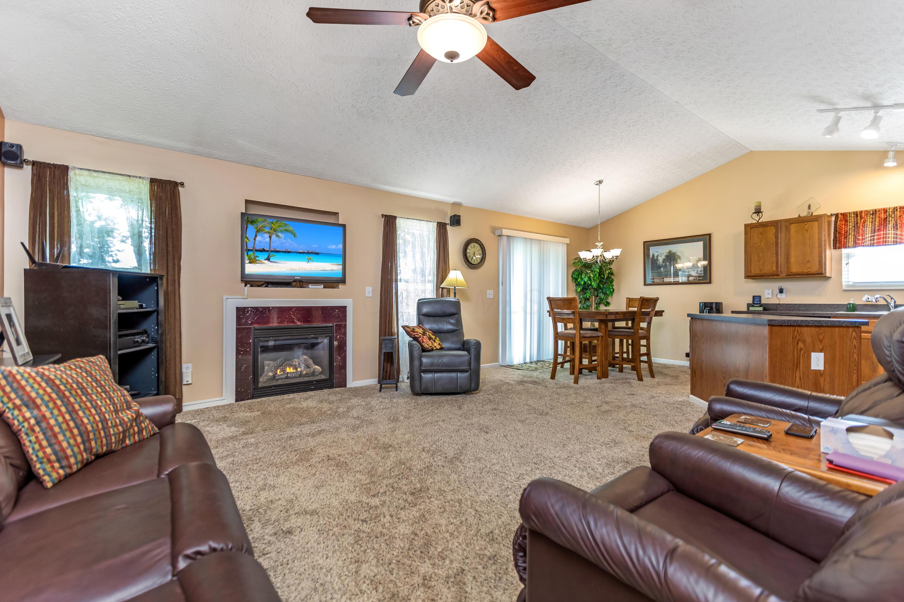 381 Sycamore Drive Property Photo 14