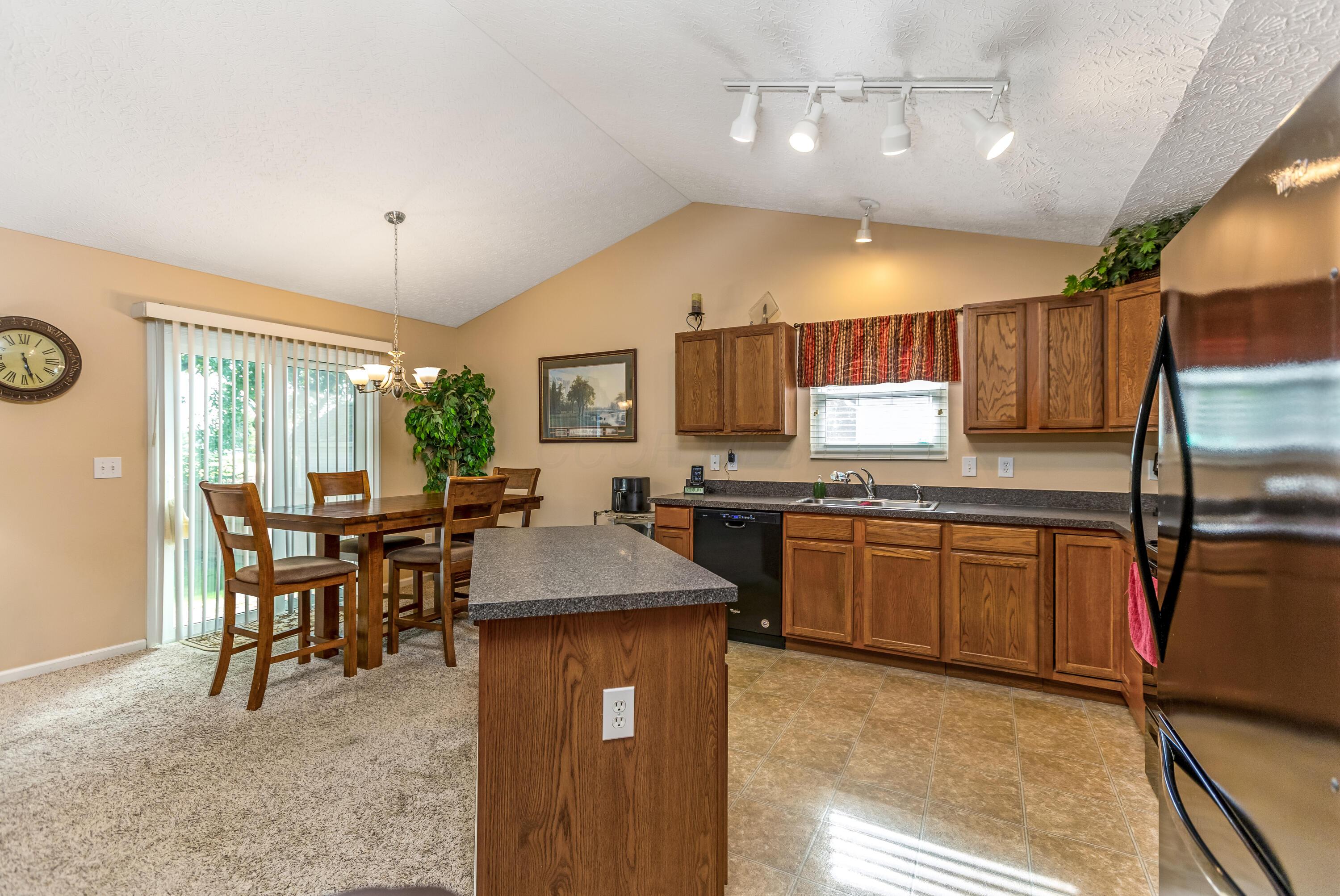 381 Sycamore Drive Property Photo 20