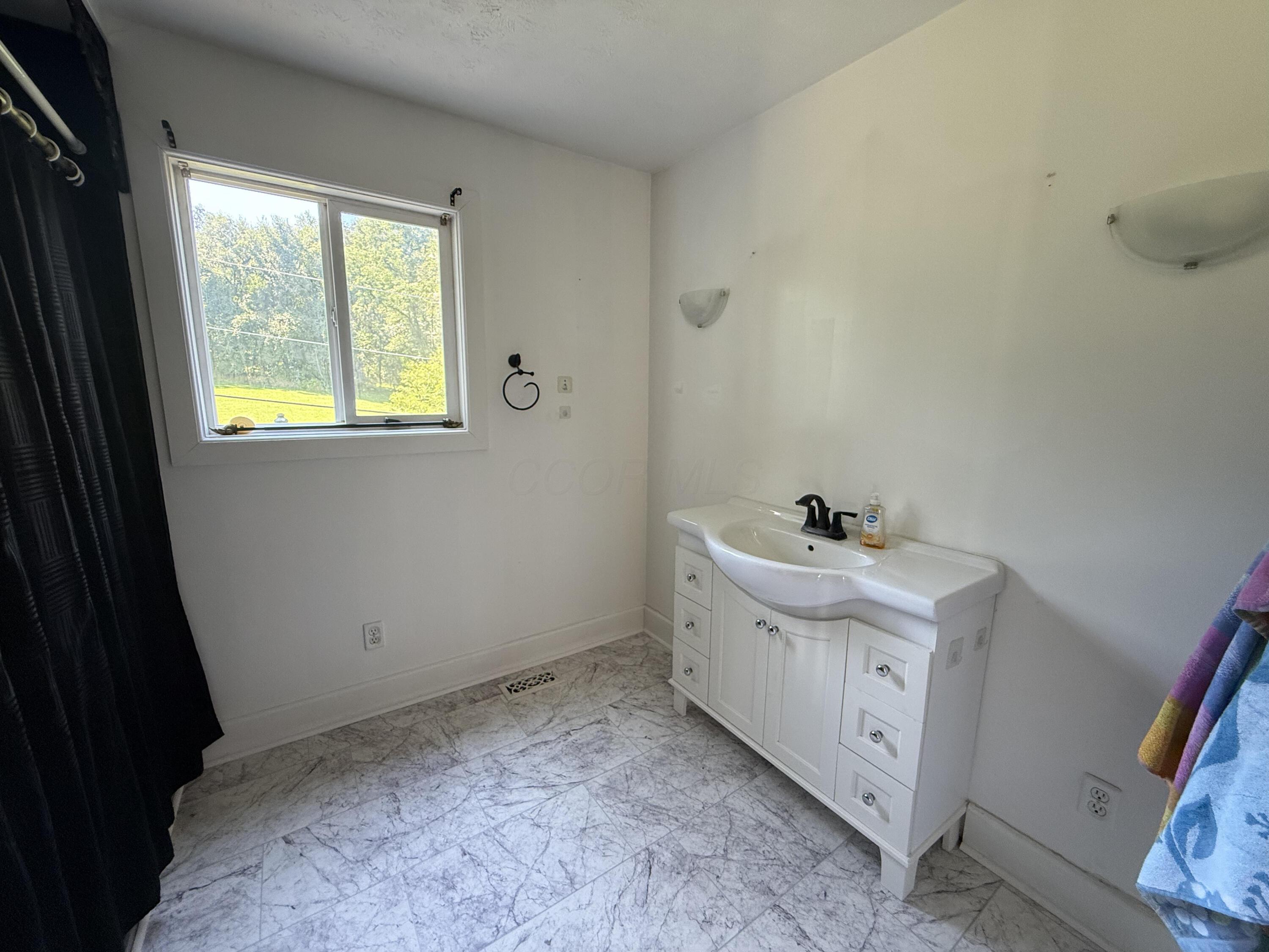537 Harrison Street Property Photo 8