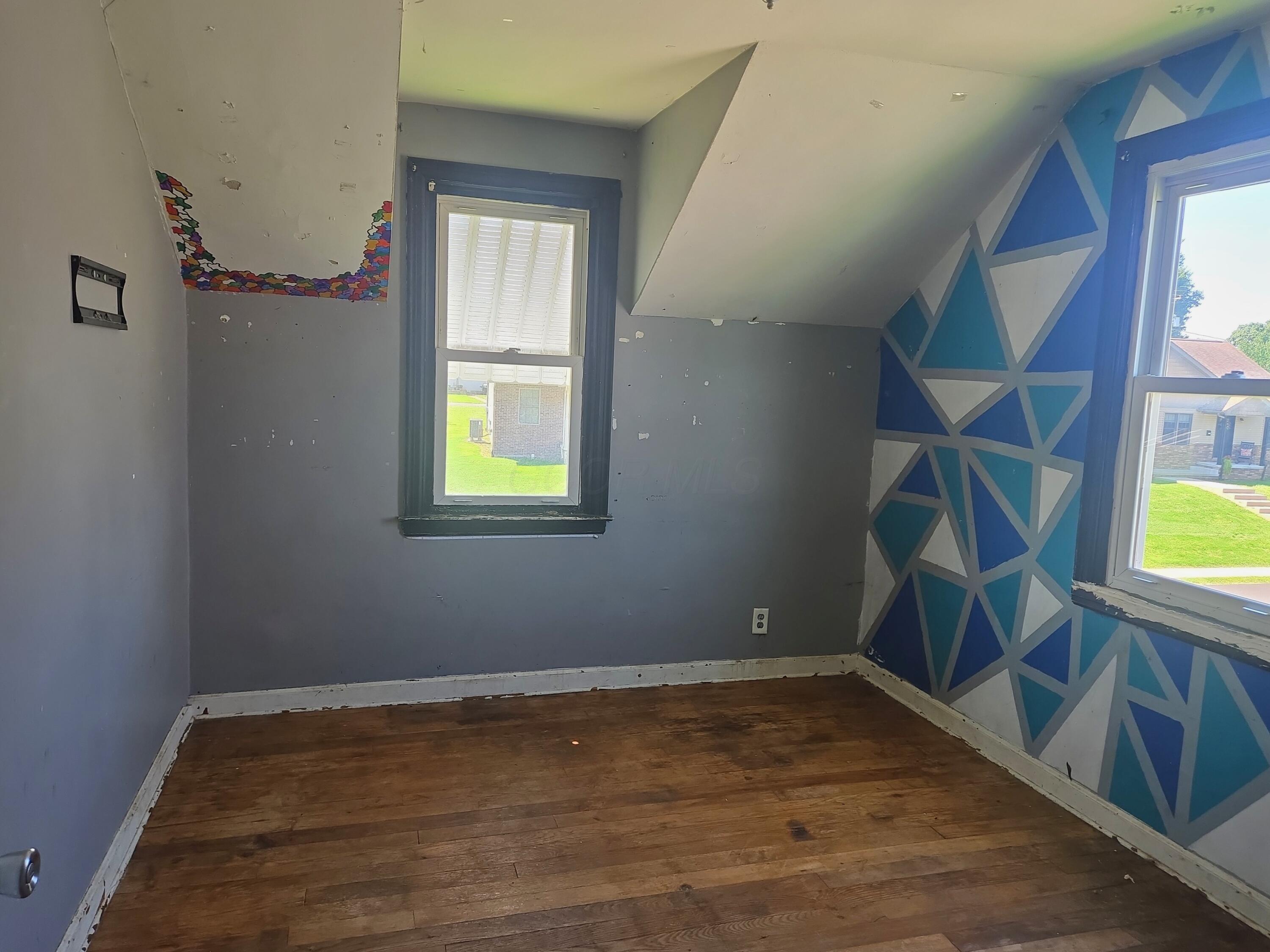 260 W Angle Avenue Property Photo 12