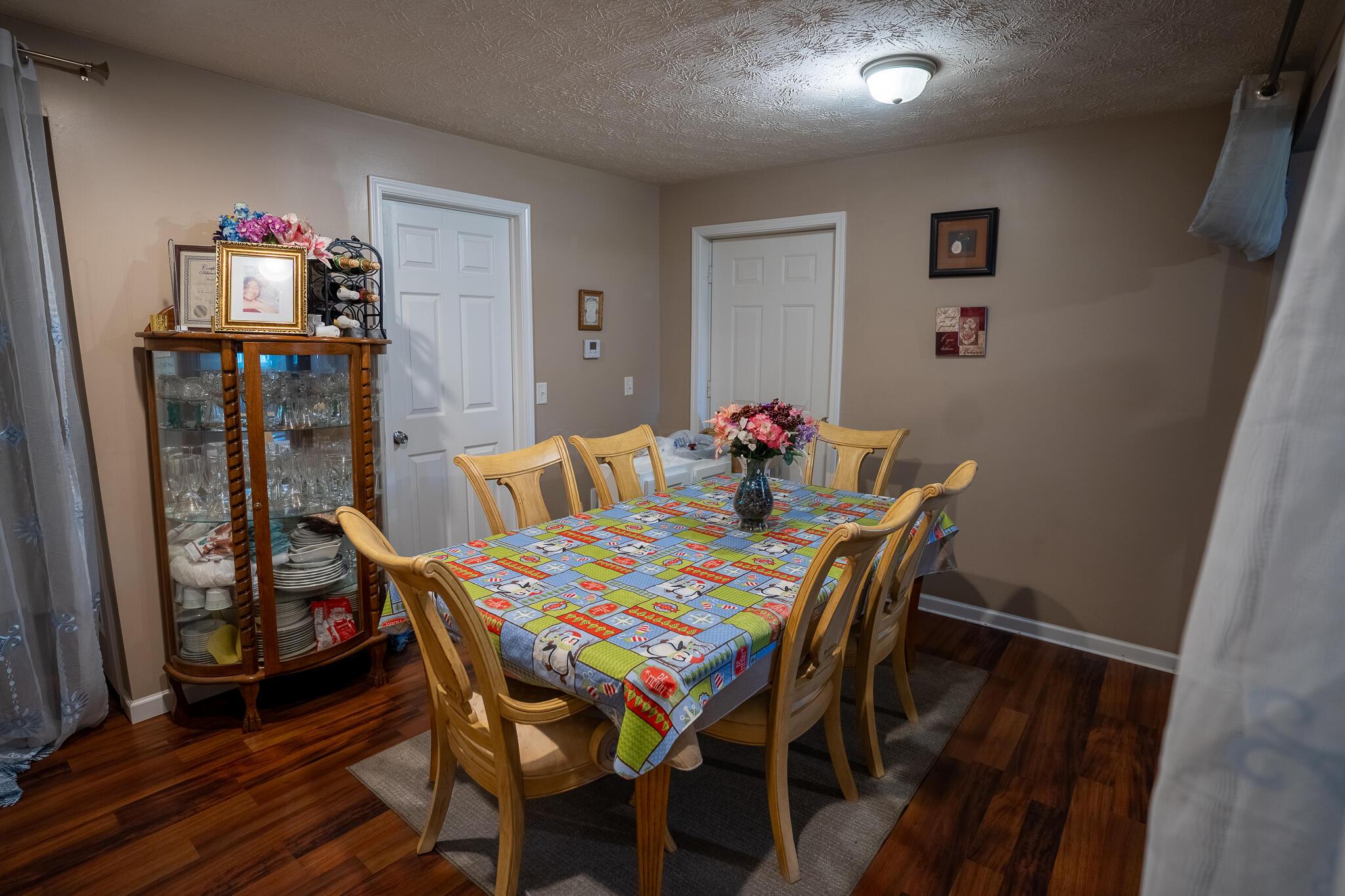 746 Pierce Avenue Property Photo 18