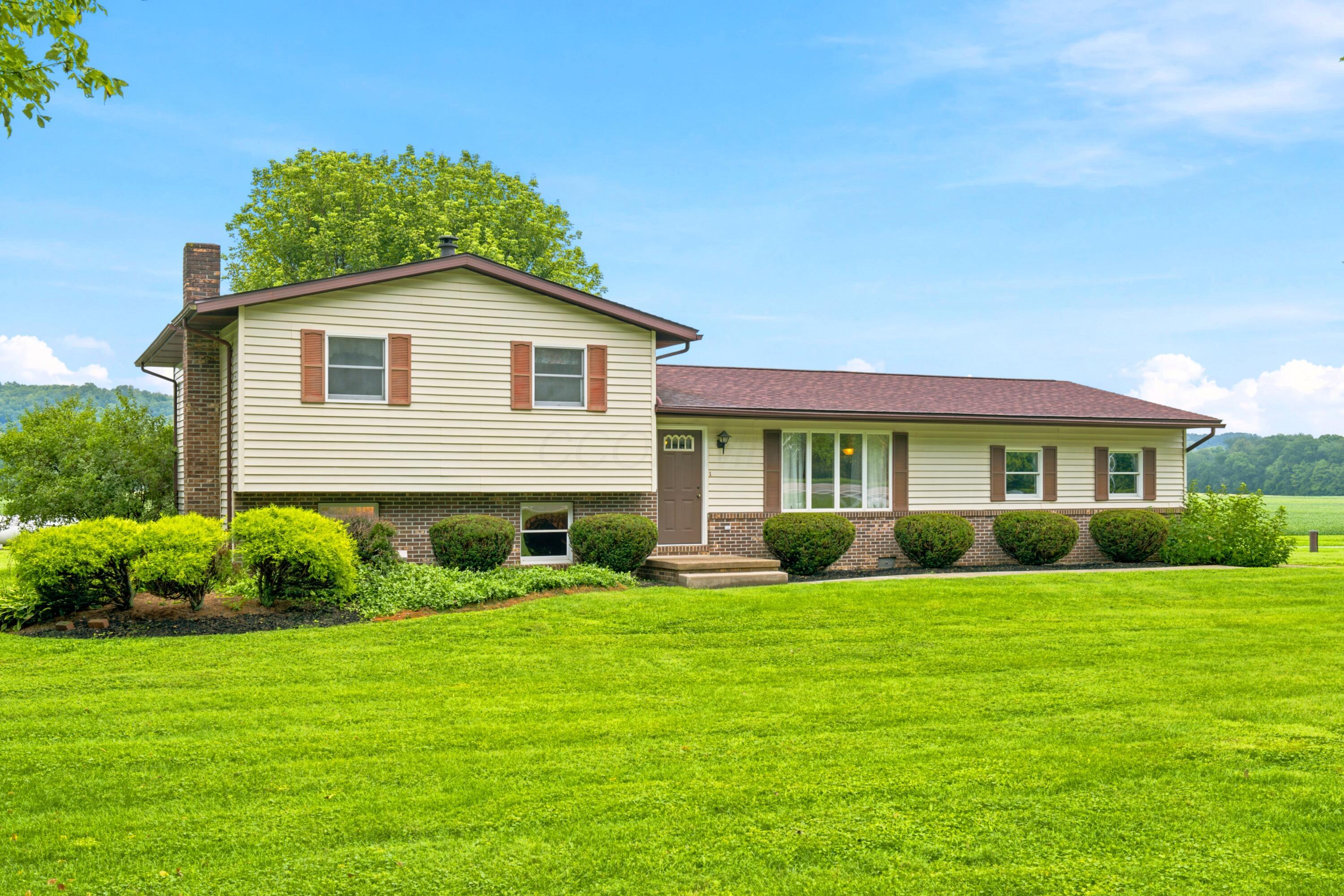 44480 Us Highway 36 Property Photo 1