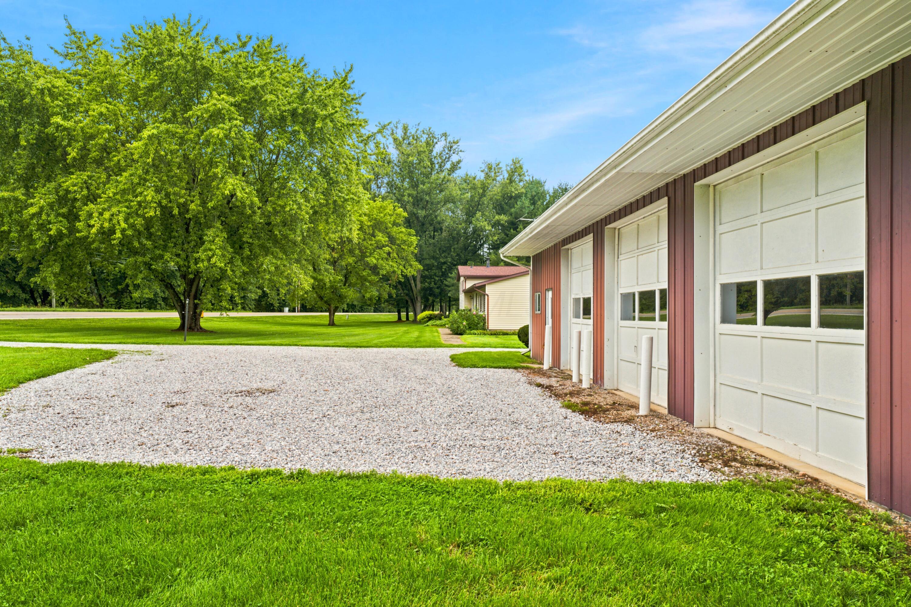 44480 Us Highway 36 Property Photo 12