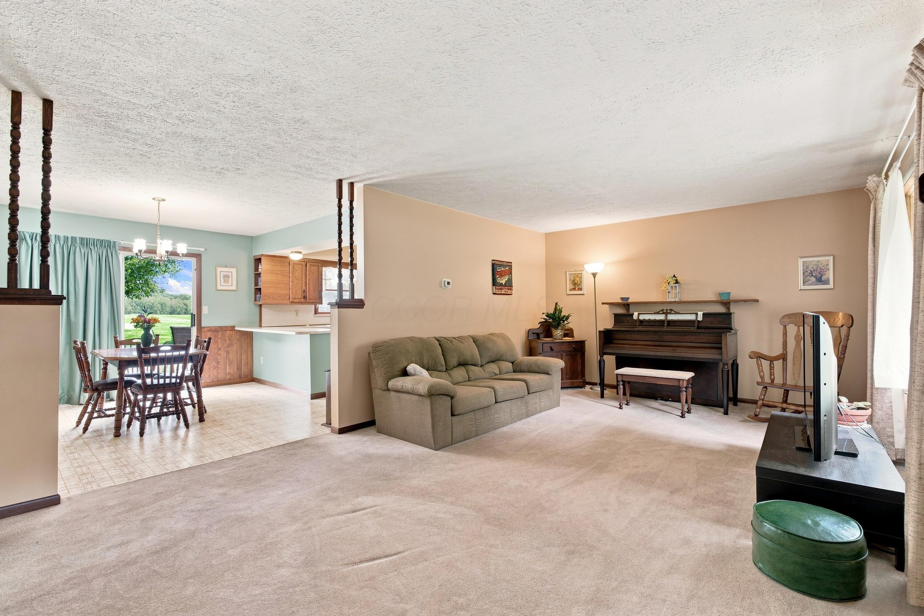 44480 Us Highway 36 Property Photo 15