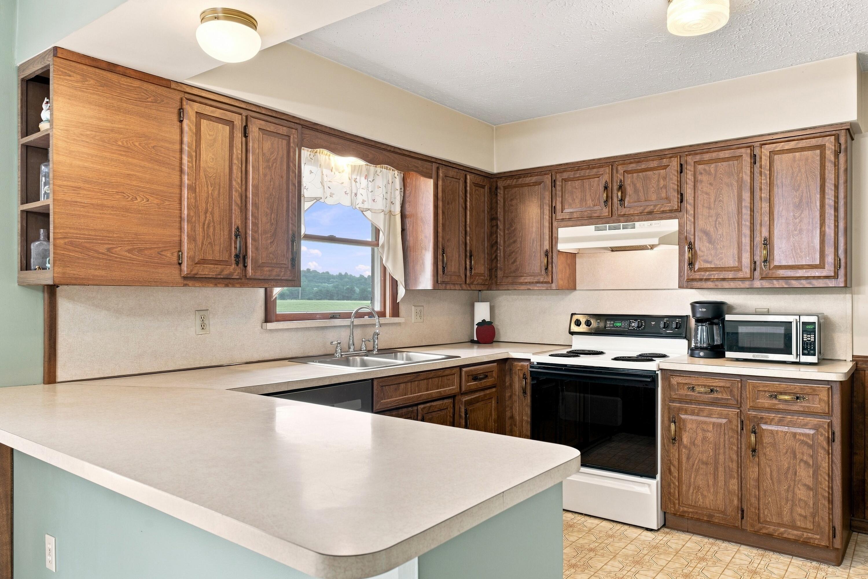 44480 Us Highway 36 Property Photo 21