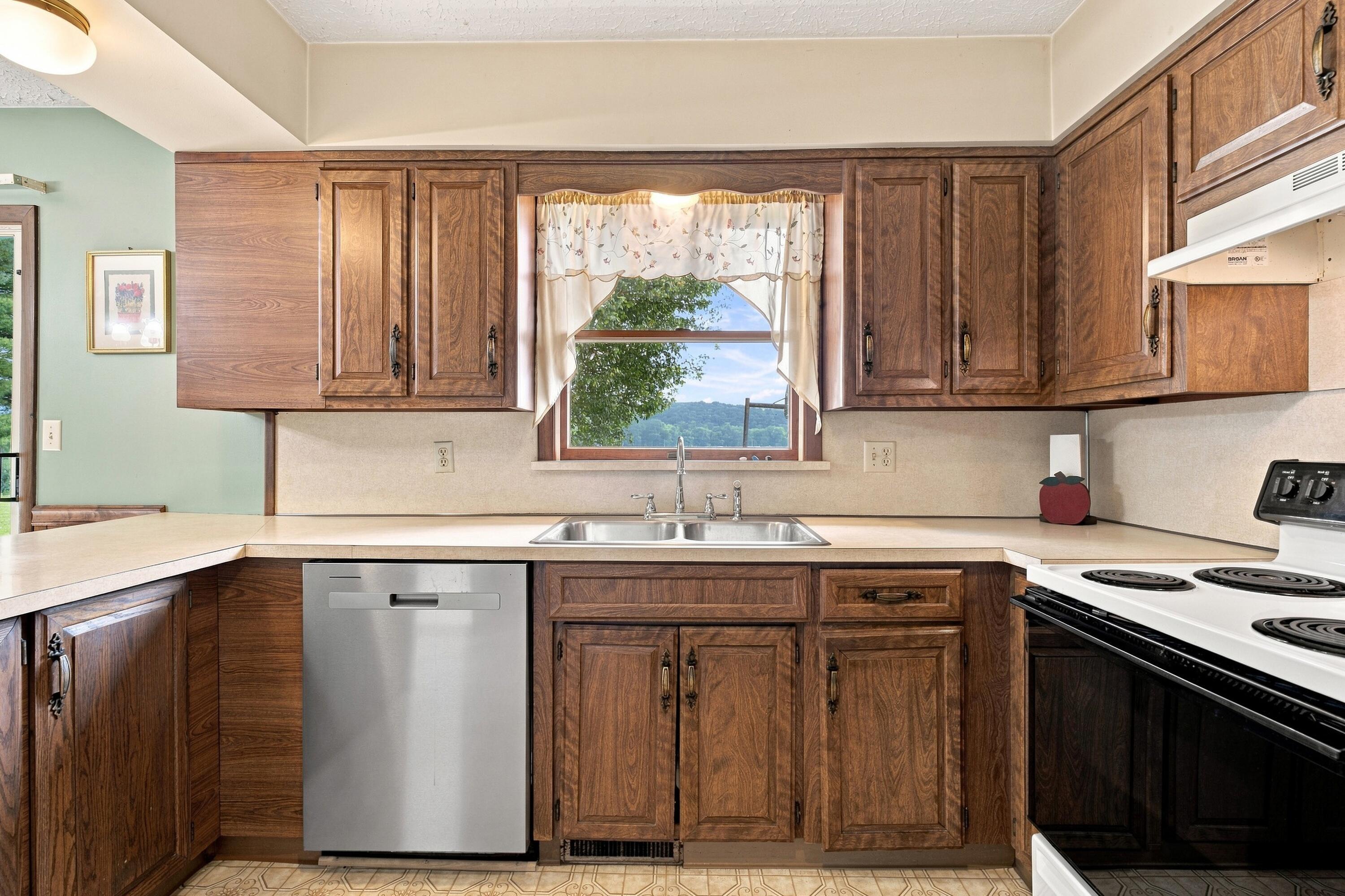 44480 Us Highway 36 Property Photo 23