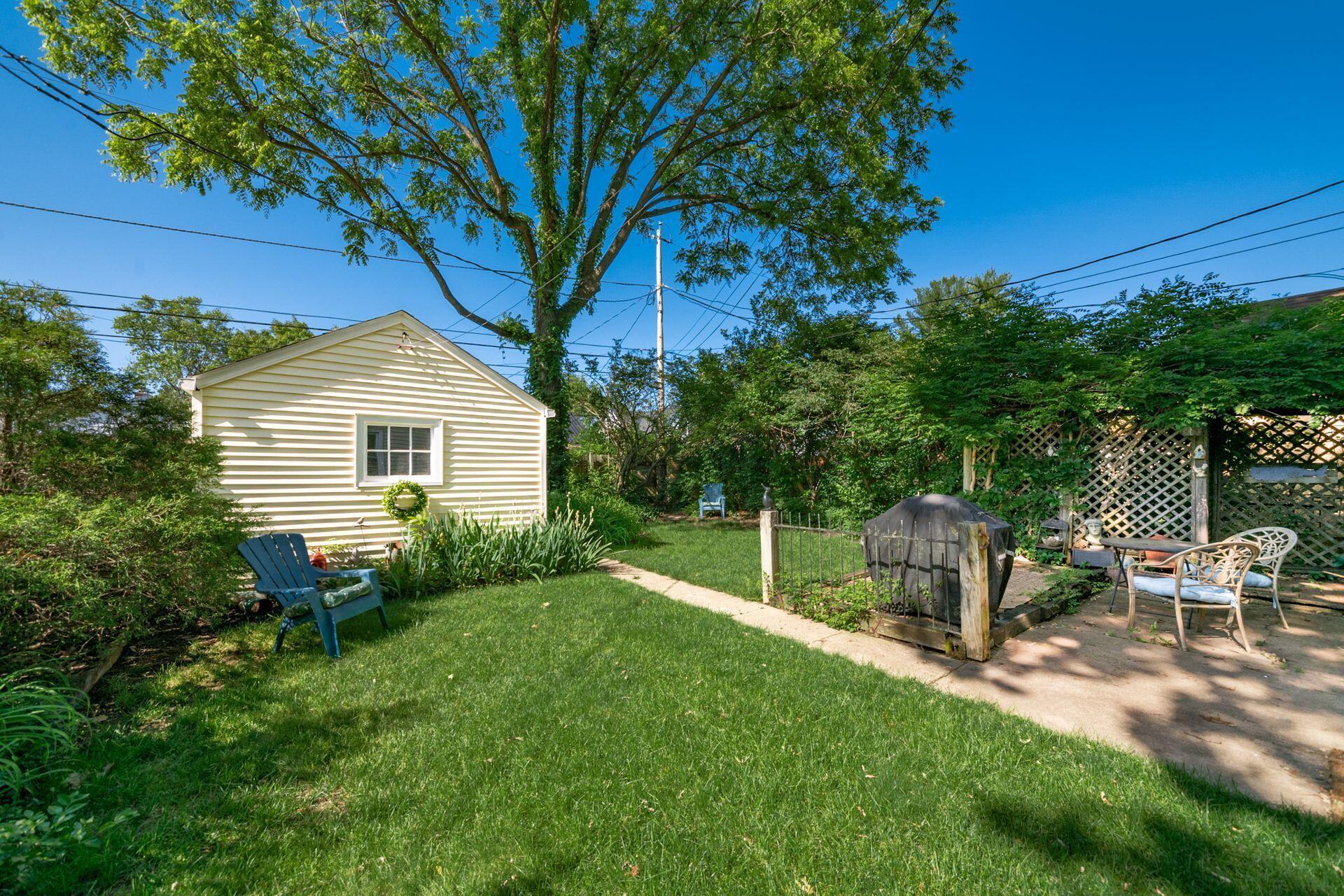 128 E Royal Forest Boulevard Property Photo 38