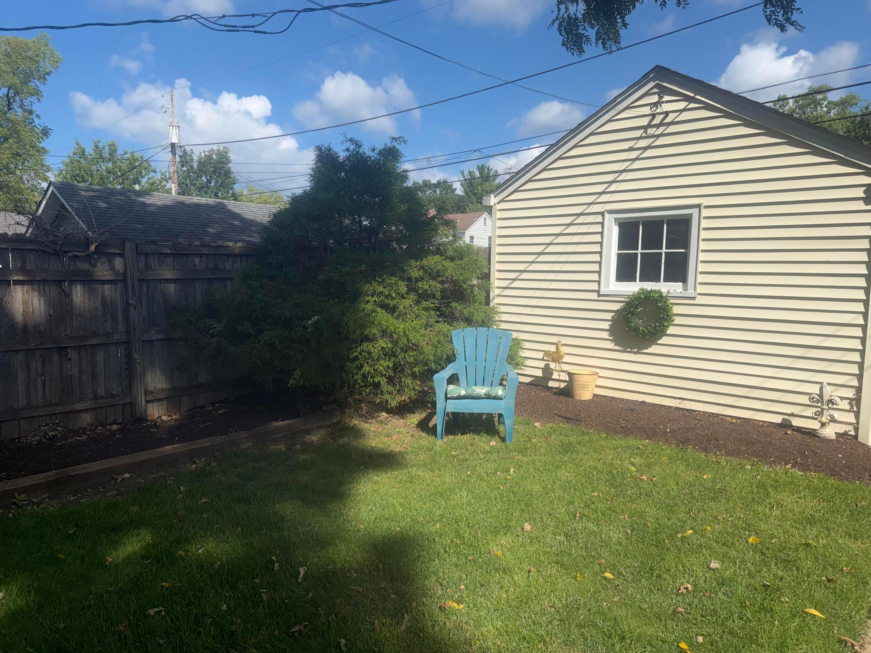 128 E Royal Forest Boulevard Property Photo 39