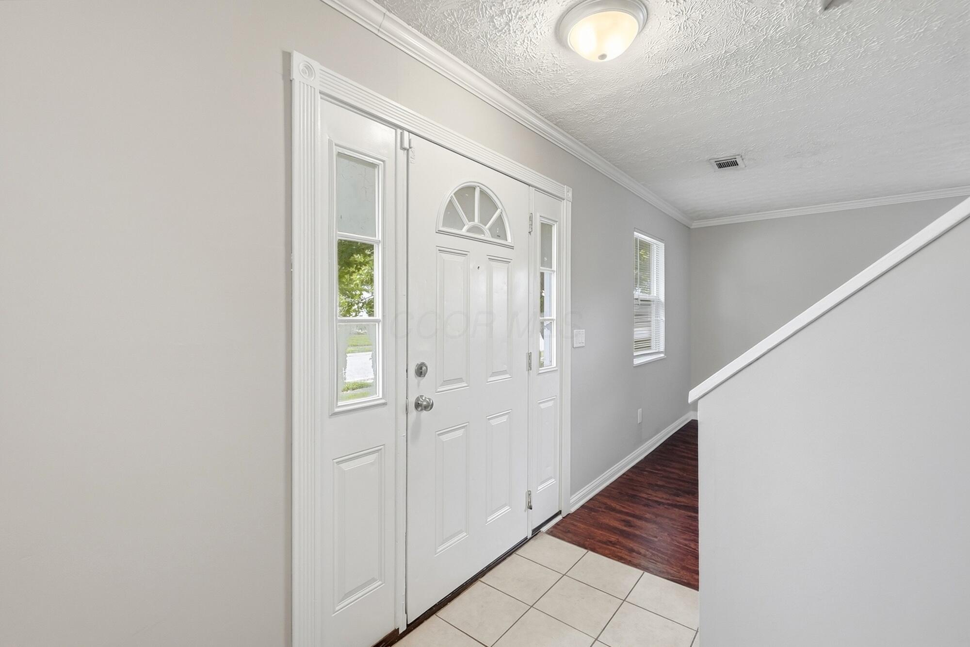 5439 Argo Lane Property Photo 4