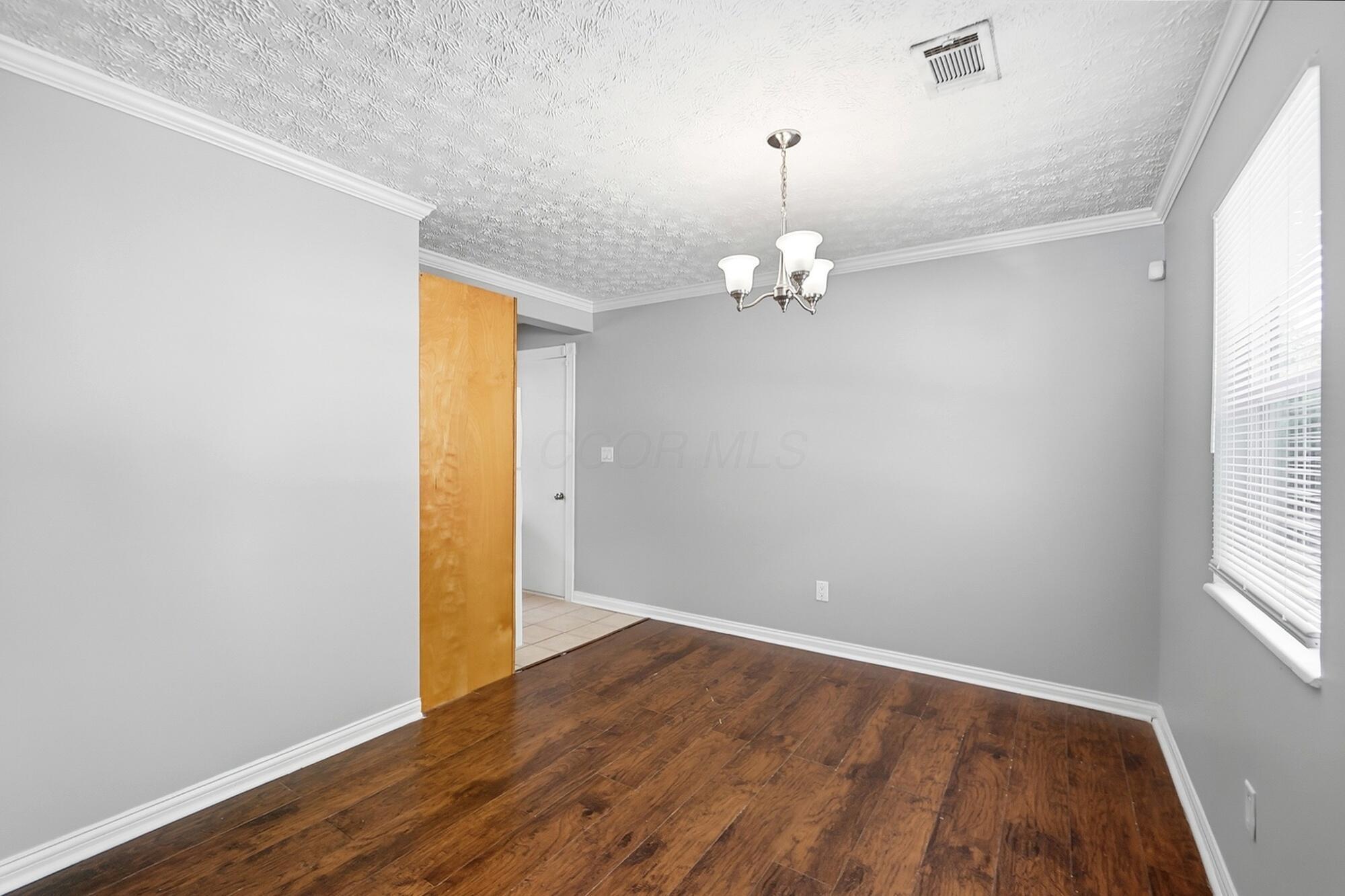 5439 Argo Lane Property Photo 6