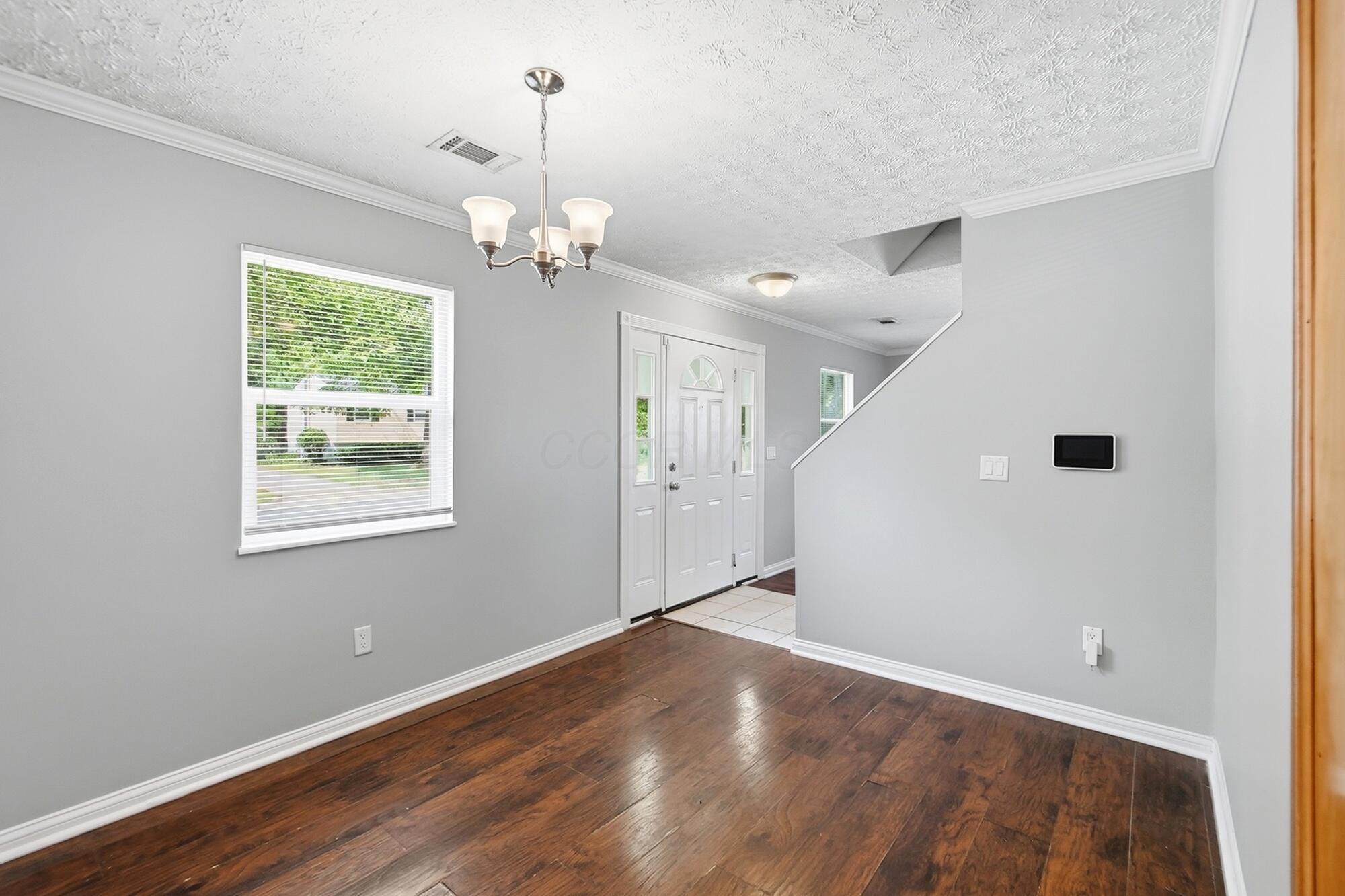 5439 Argo Lane Property Photo 7