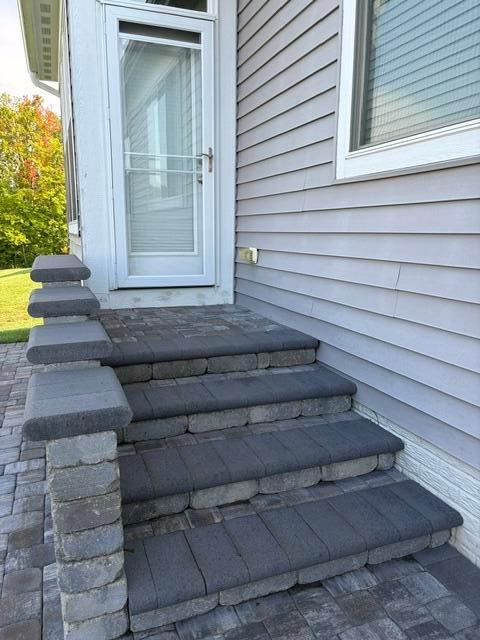 802 Avebury Drive Property Photo 43