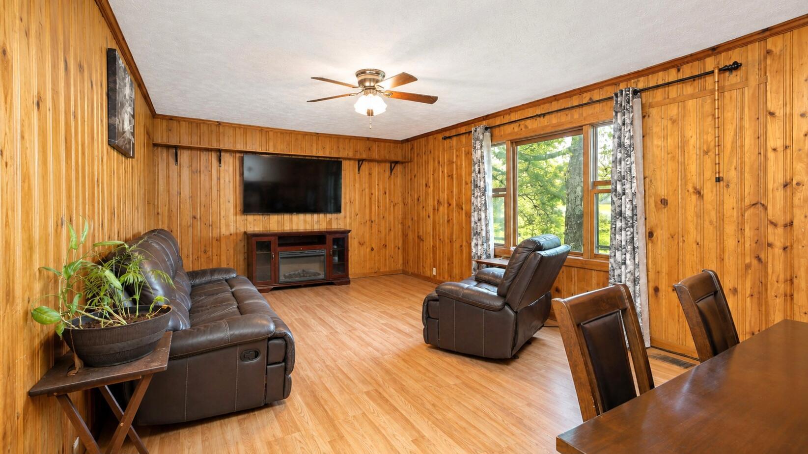 80 Poplar Drive Property Photo 7