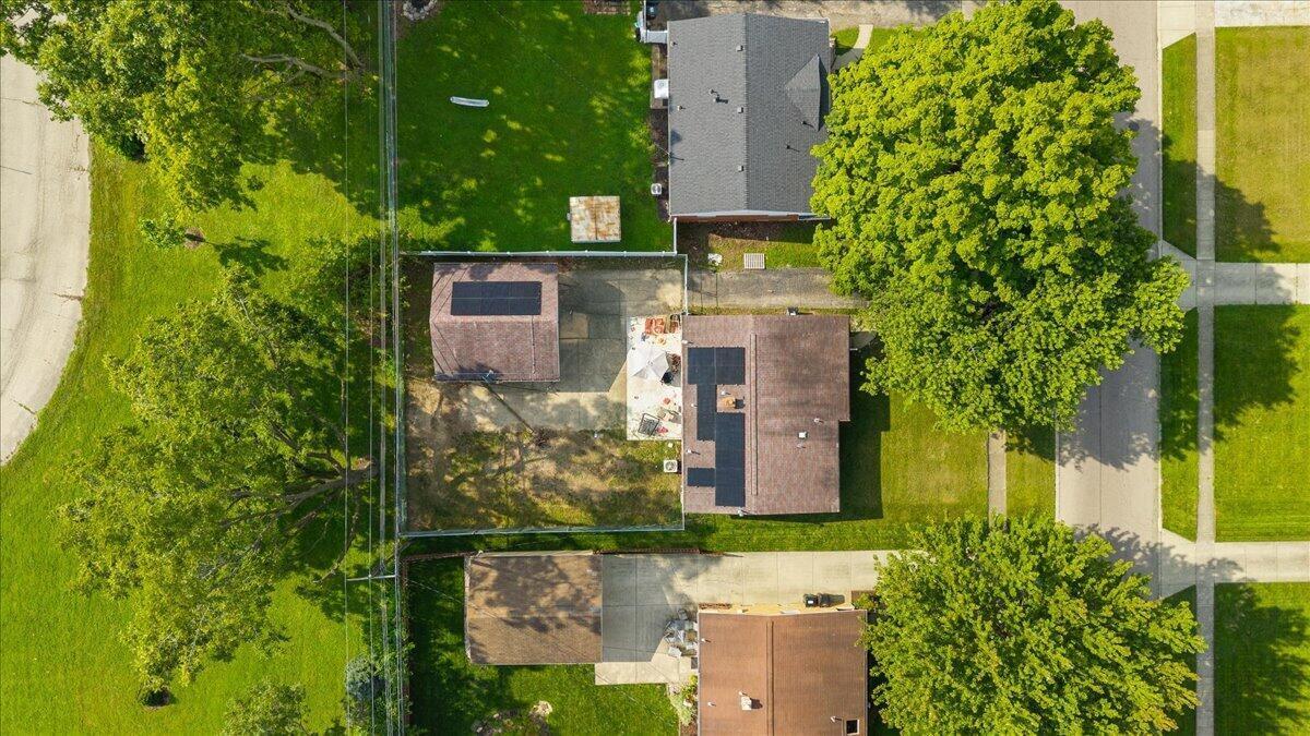 3300 Braddock Street Property Photo 12