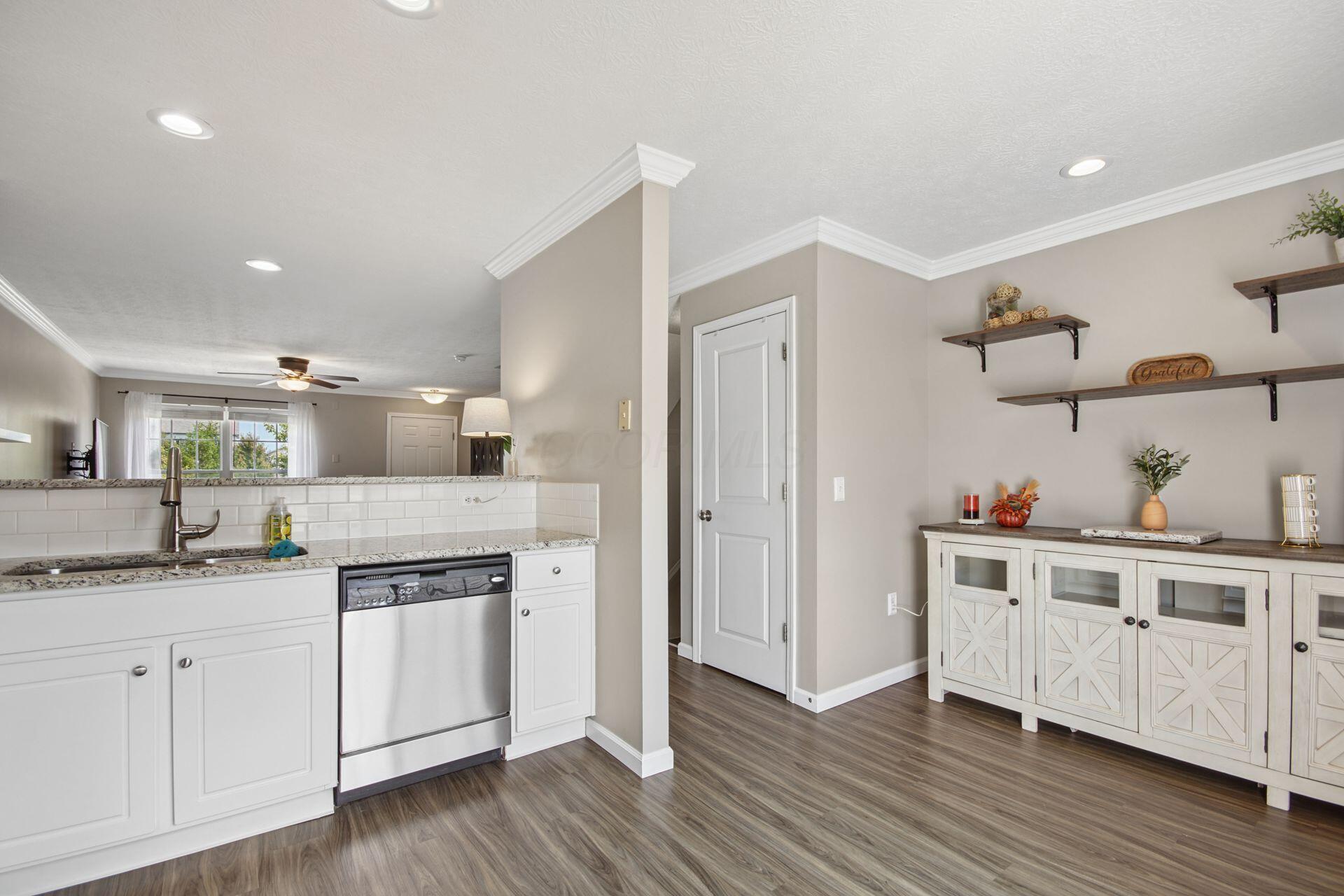 5275 Royal Arch Cascade Drive, 29 Property Photo 16