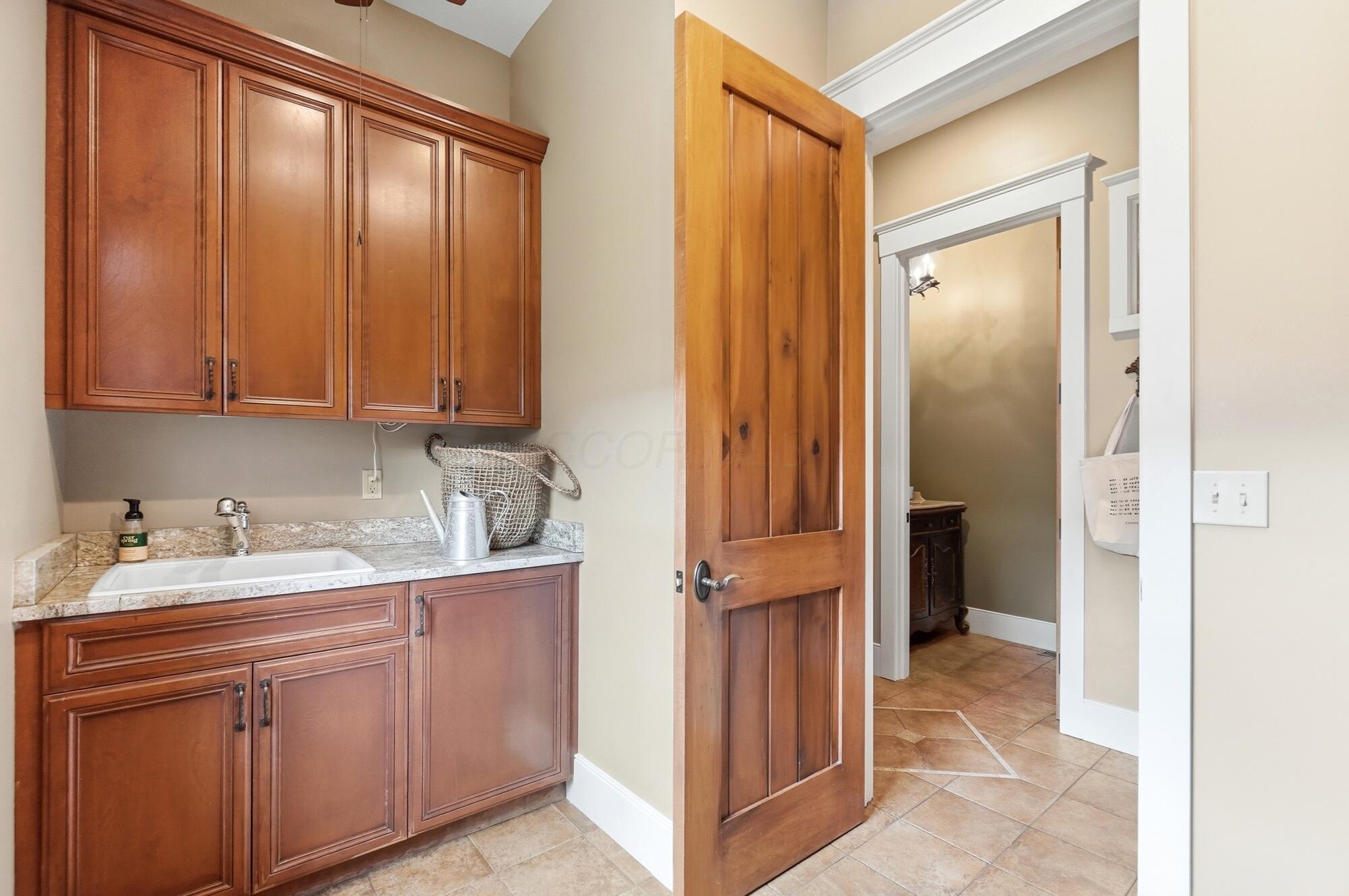 7076 Calabria Place Property Photo 35
