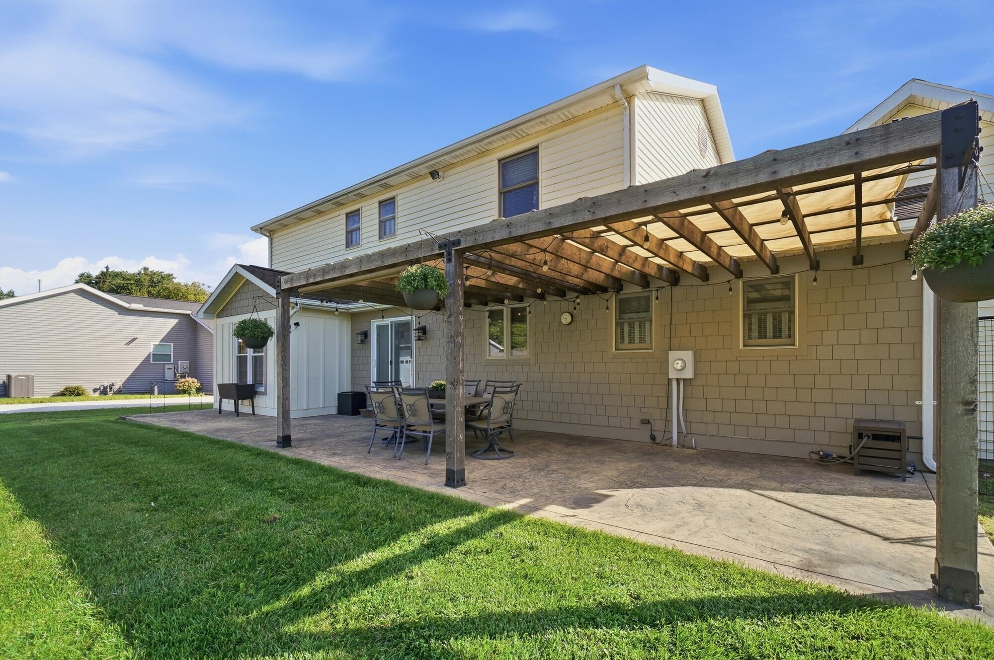 1525 N Wapak Road Property Photo 33