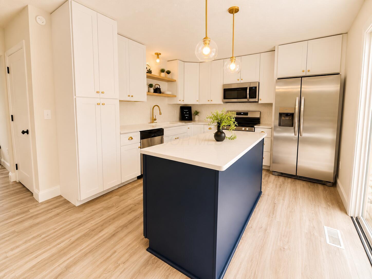 247 Lonepine Road Property Photo 18