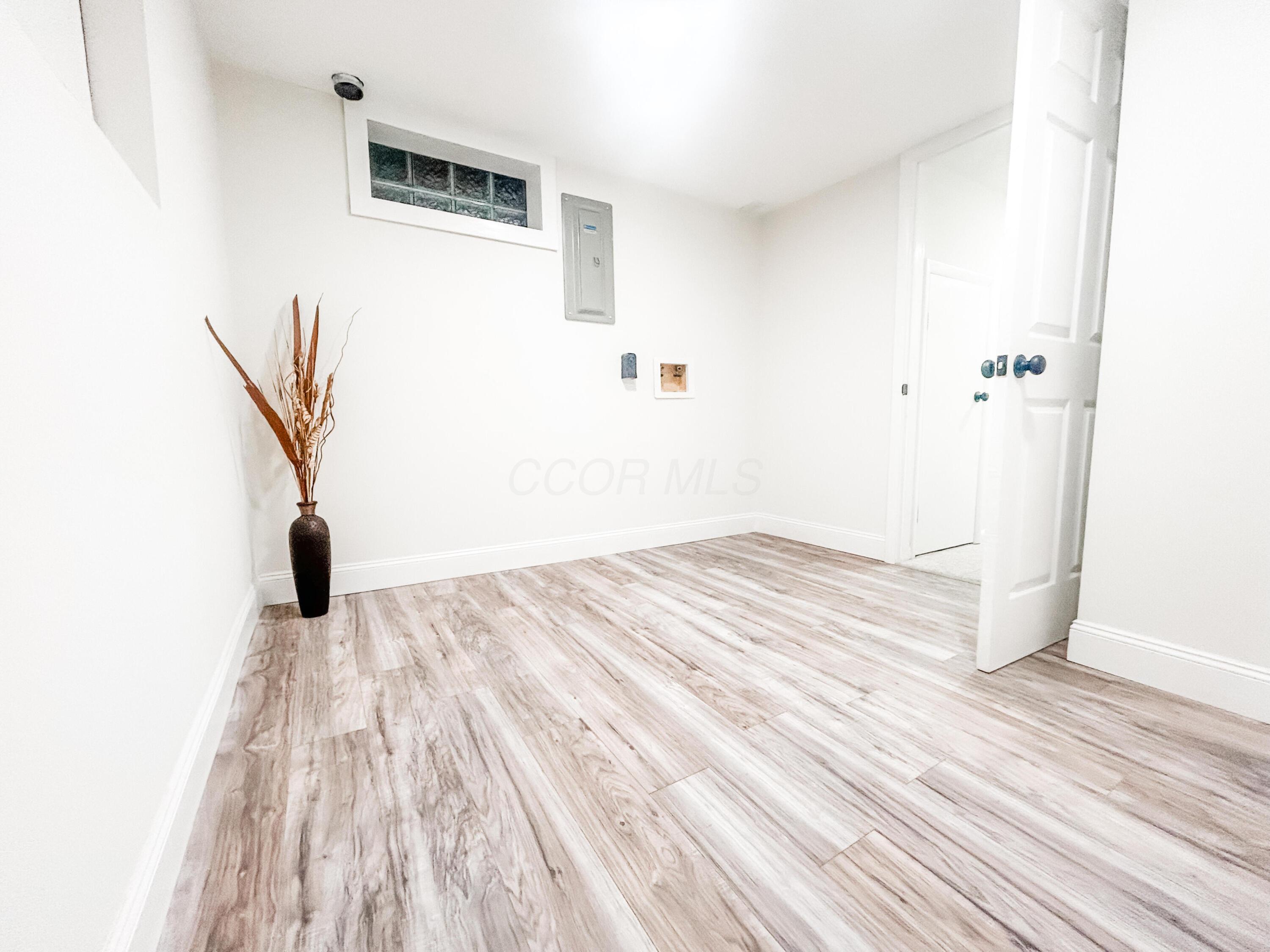 247 Lonepine Road Property Photo 31