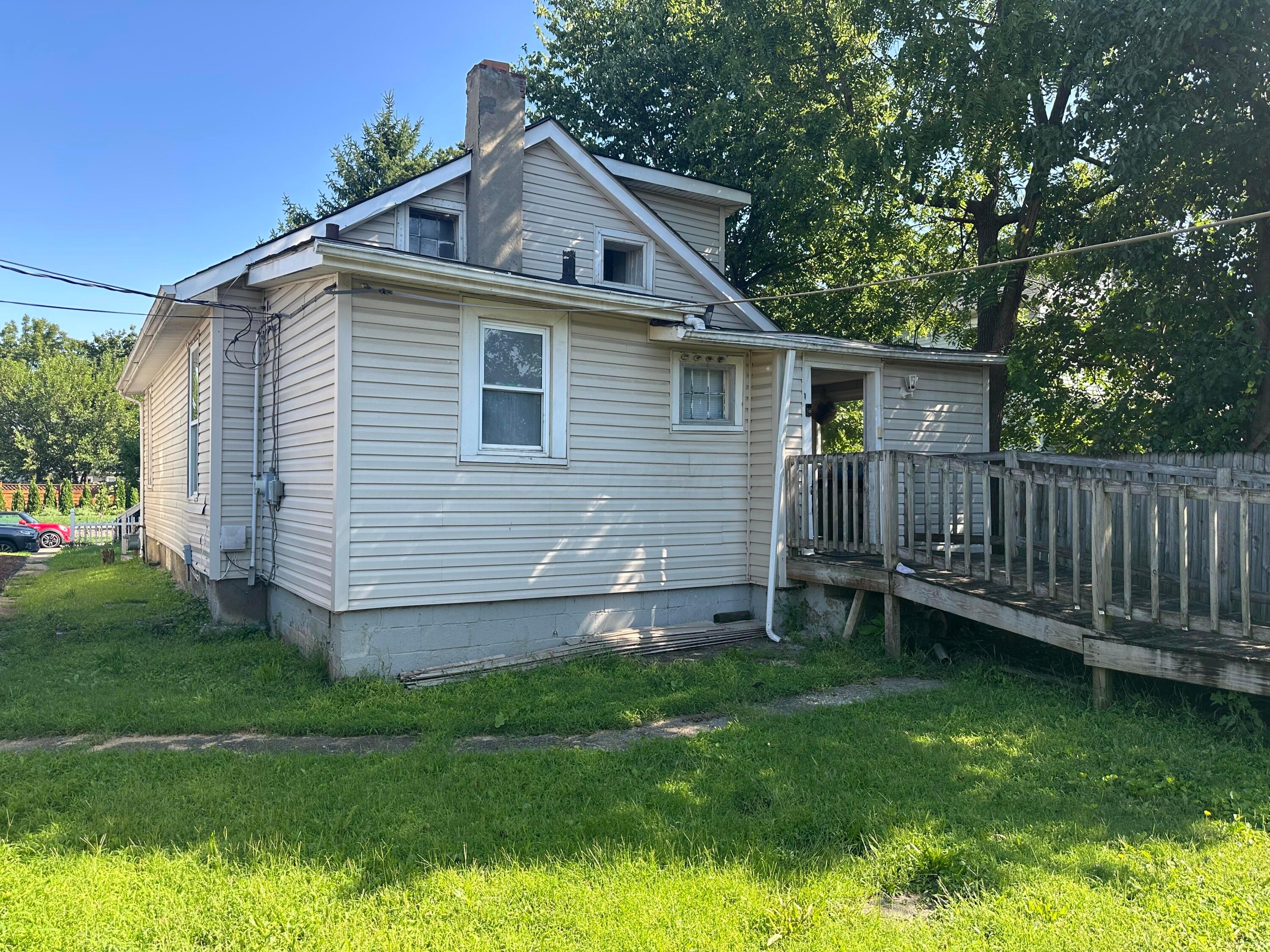 145 E Morrill Avenue Property Photo 2