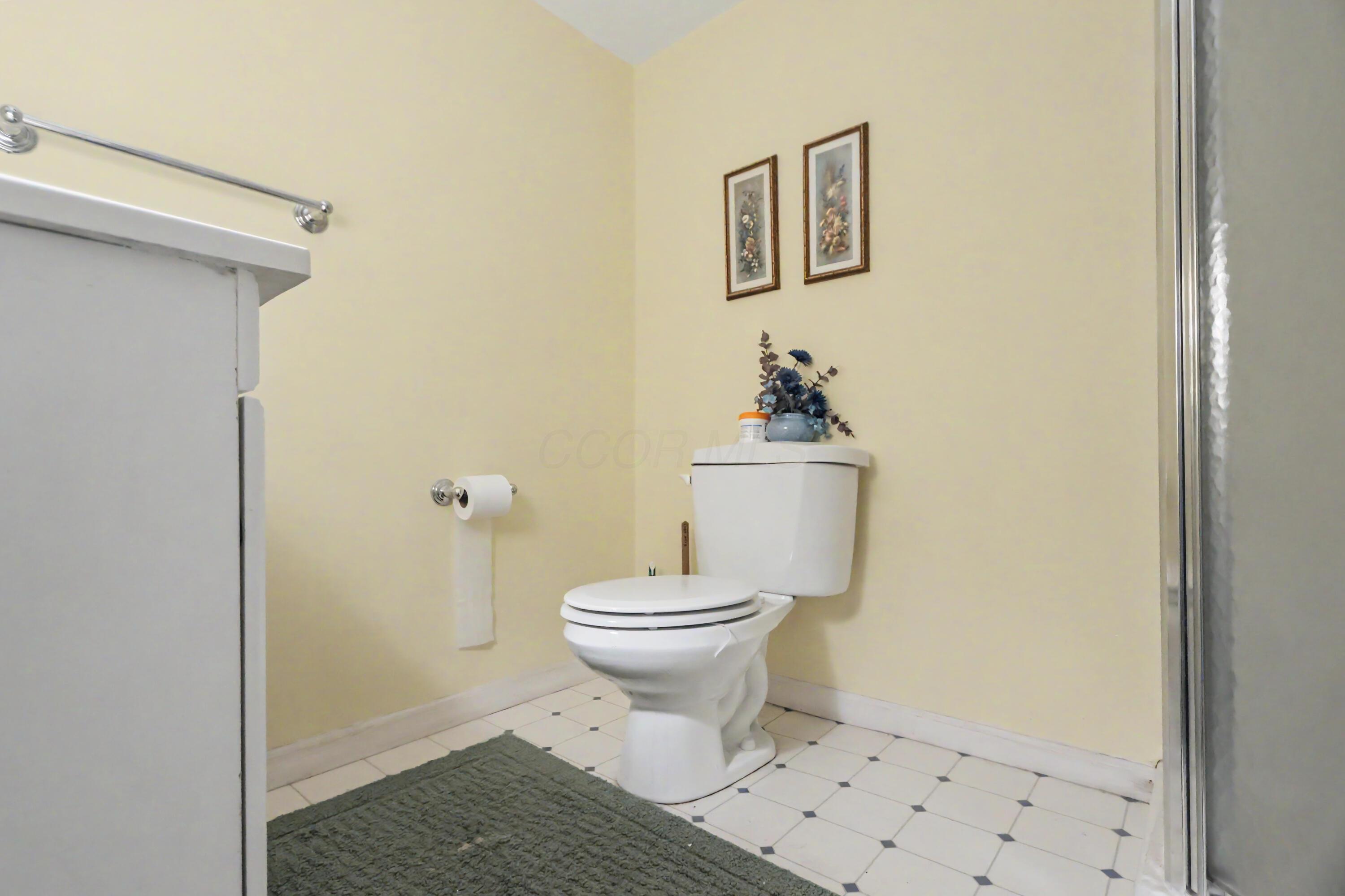 1792 Tiffin Road Property Photo 15