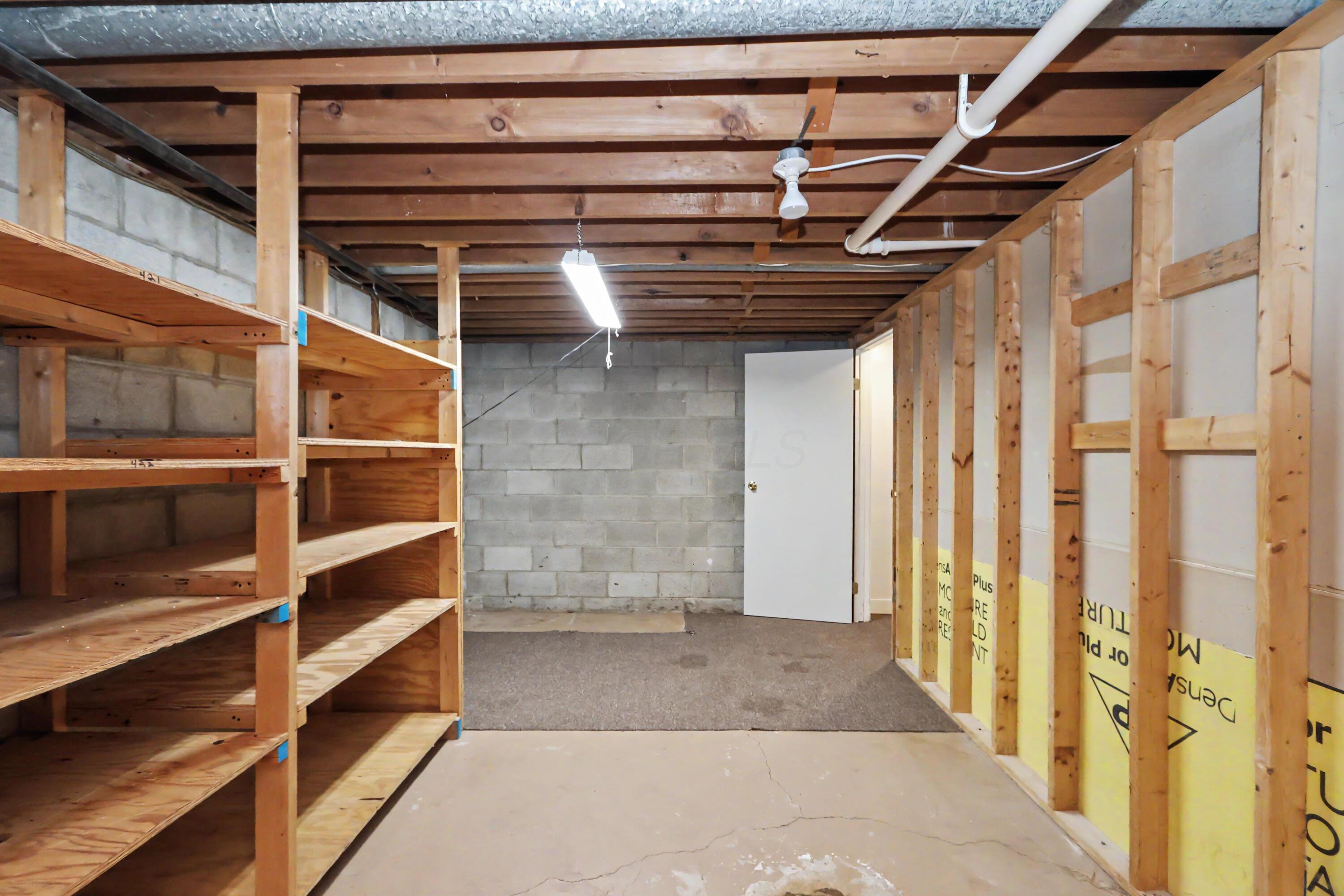 1792 Tiffin Road Property Photo 25