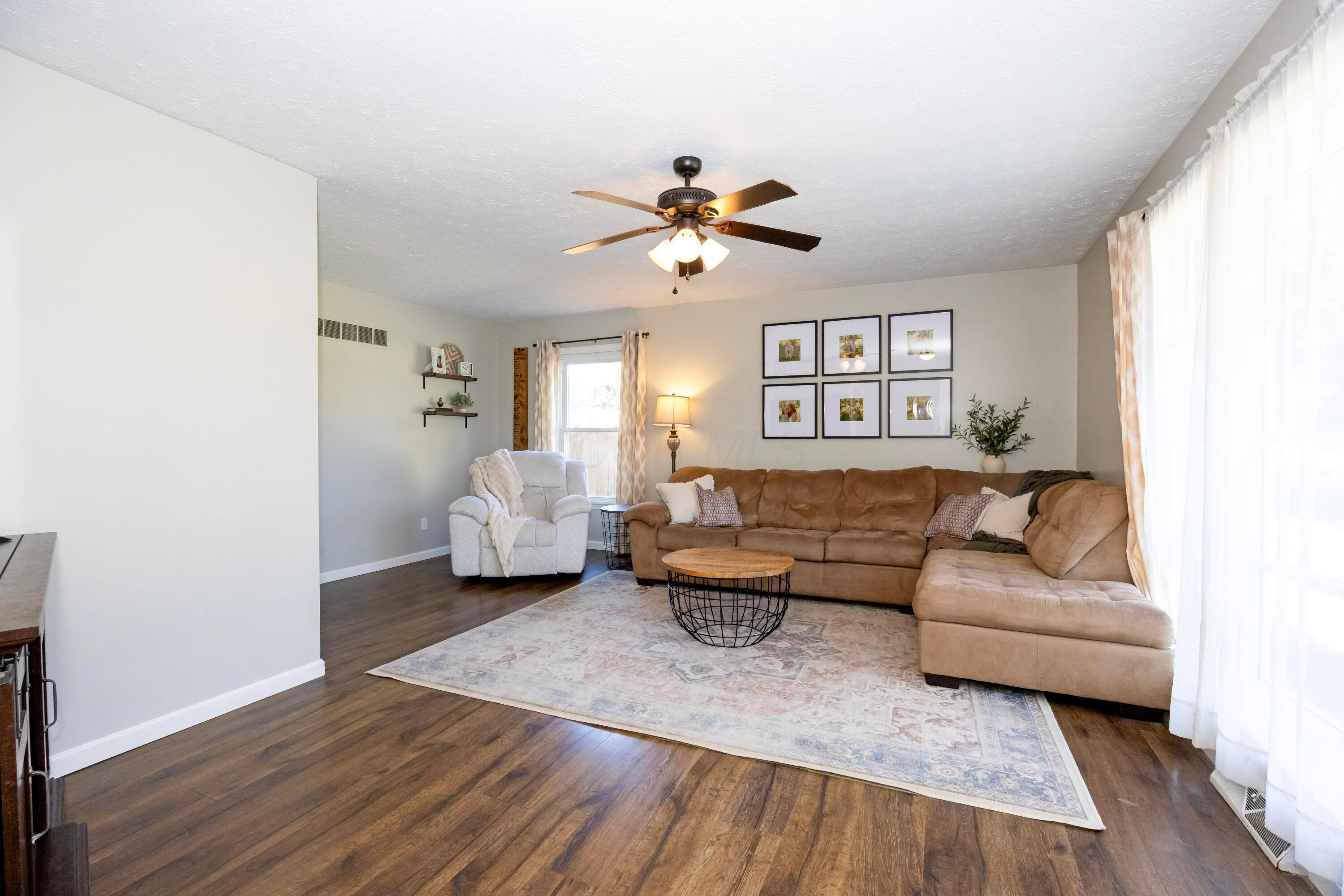 708 Youngs Terrace Property Photo 8