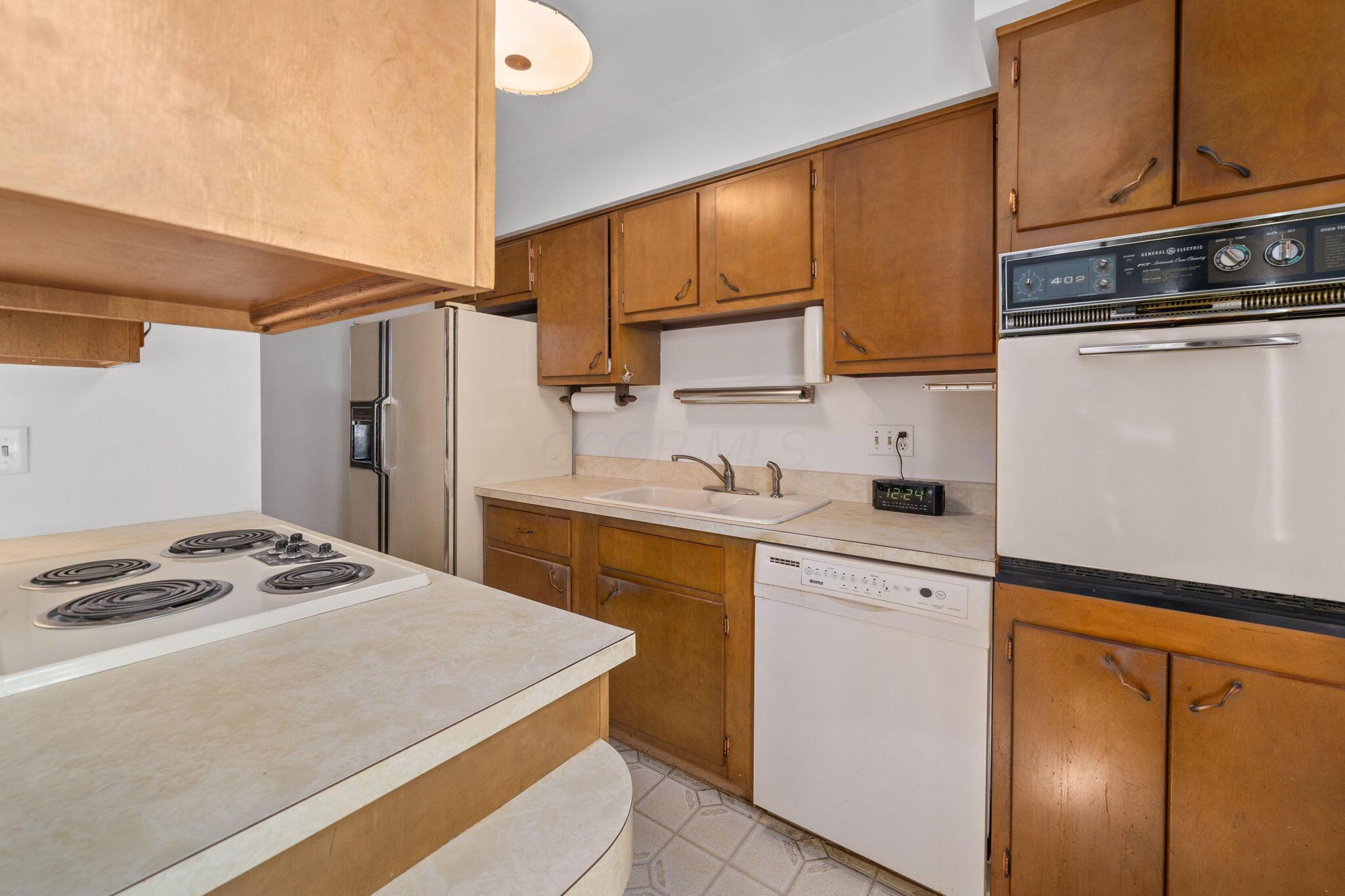 5668 Crawford Drive Property Photo 10