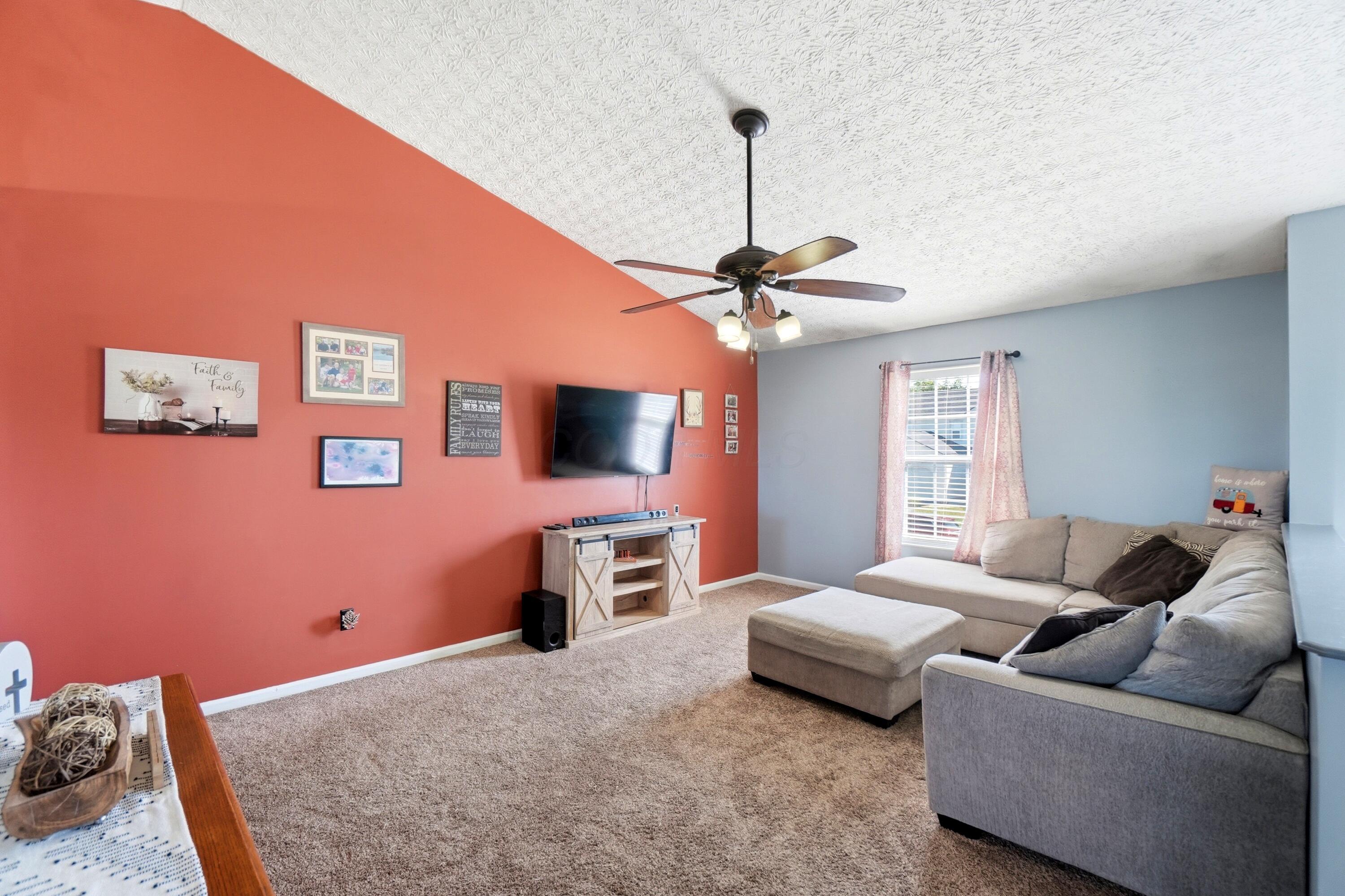 4 Danielson Circle Property Photo 7