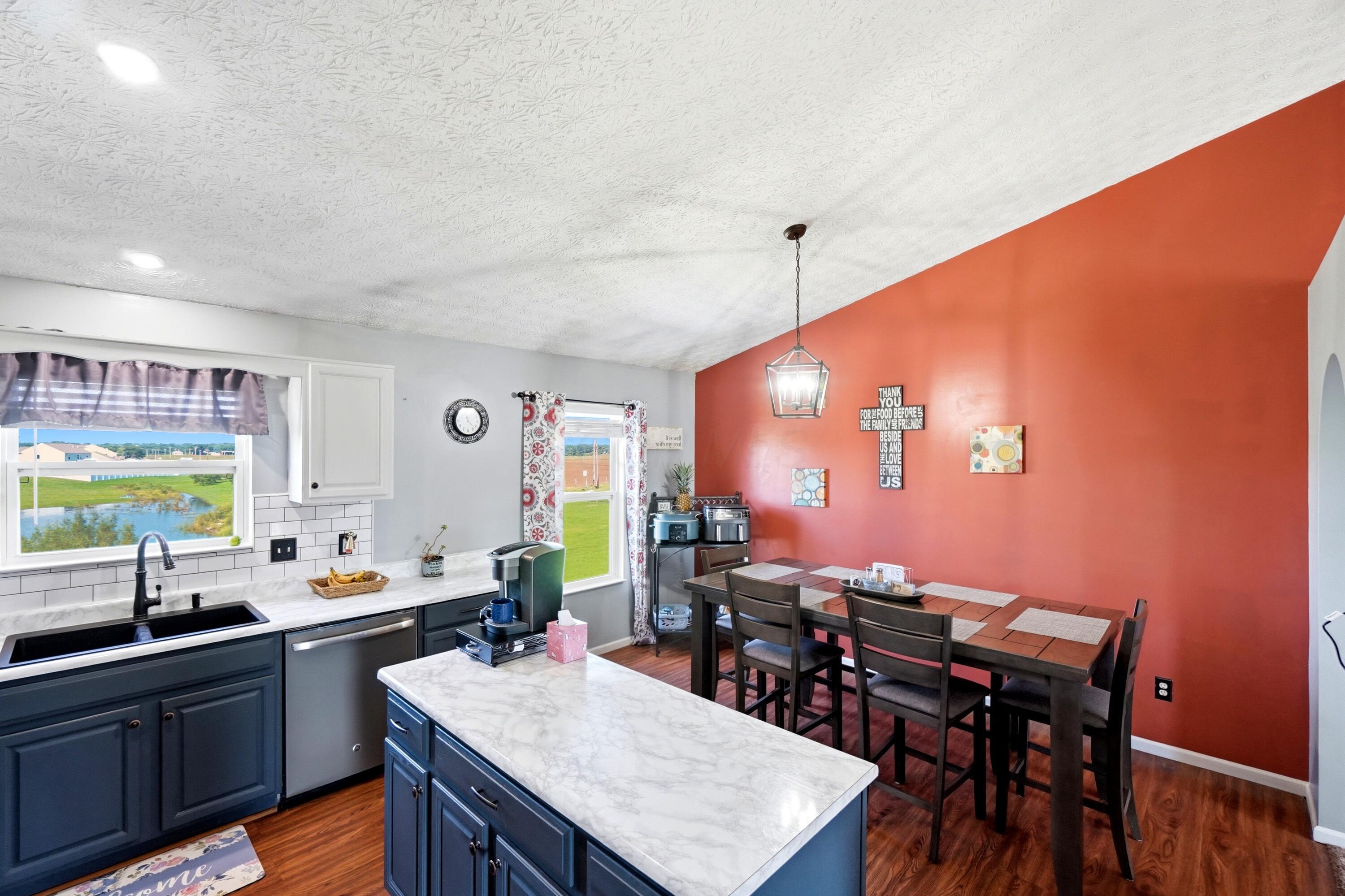 4 Danielson Circle Property Photo 15