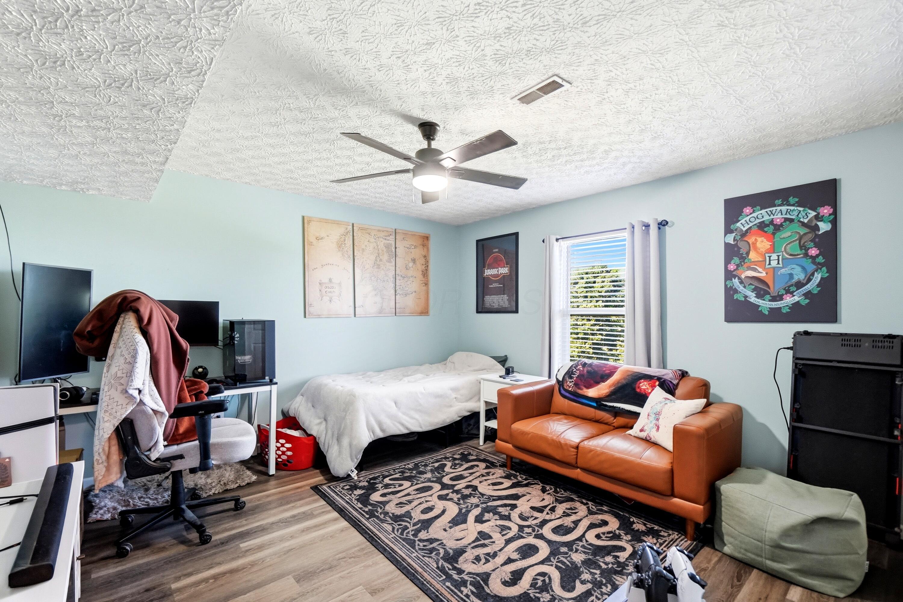4 Danielson Circle Property Photo 29