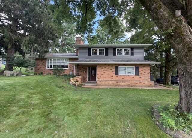 520 Lynwood Lane Property Photo 1