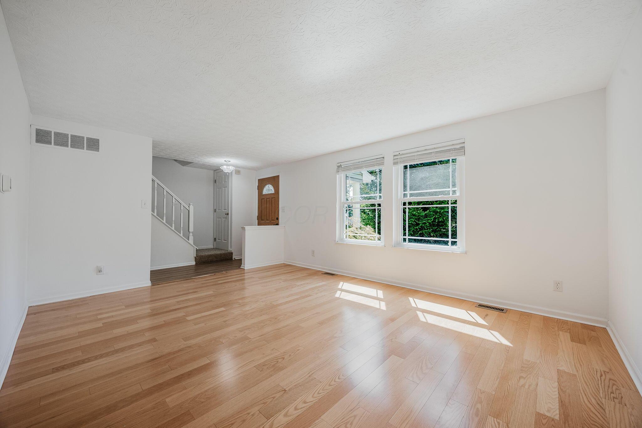 5298 Predmore Place Property Photo 8