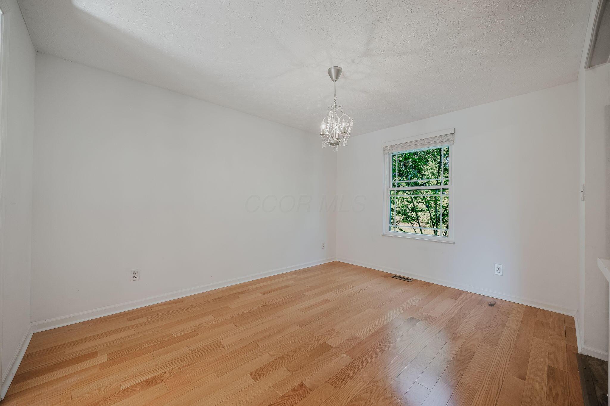5298 Predmore Place Property Photo 11