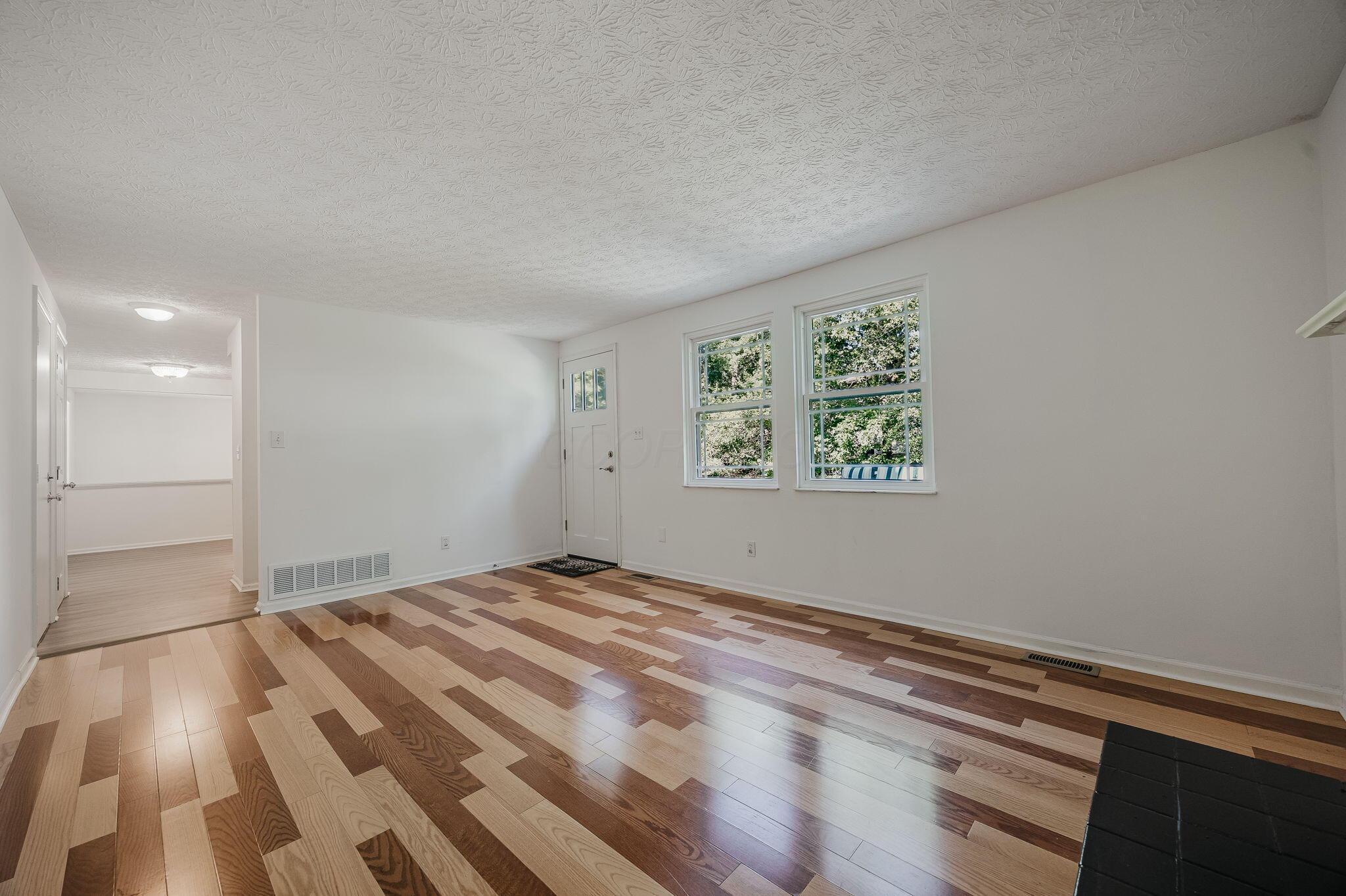 5298 Predmore Place Property Photo 21