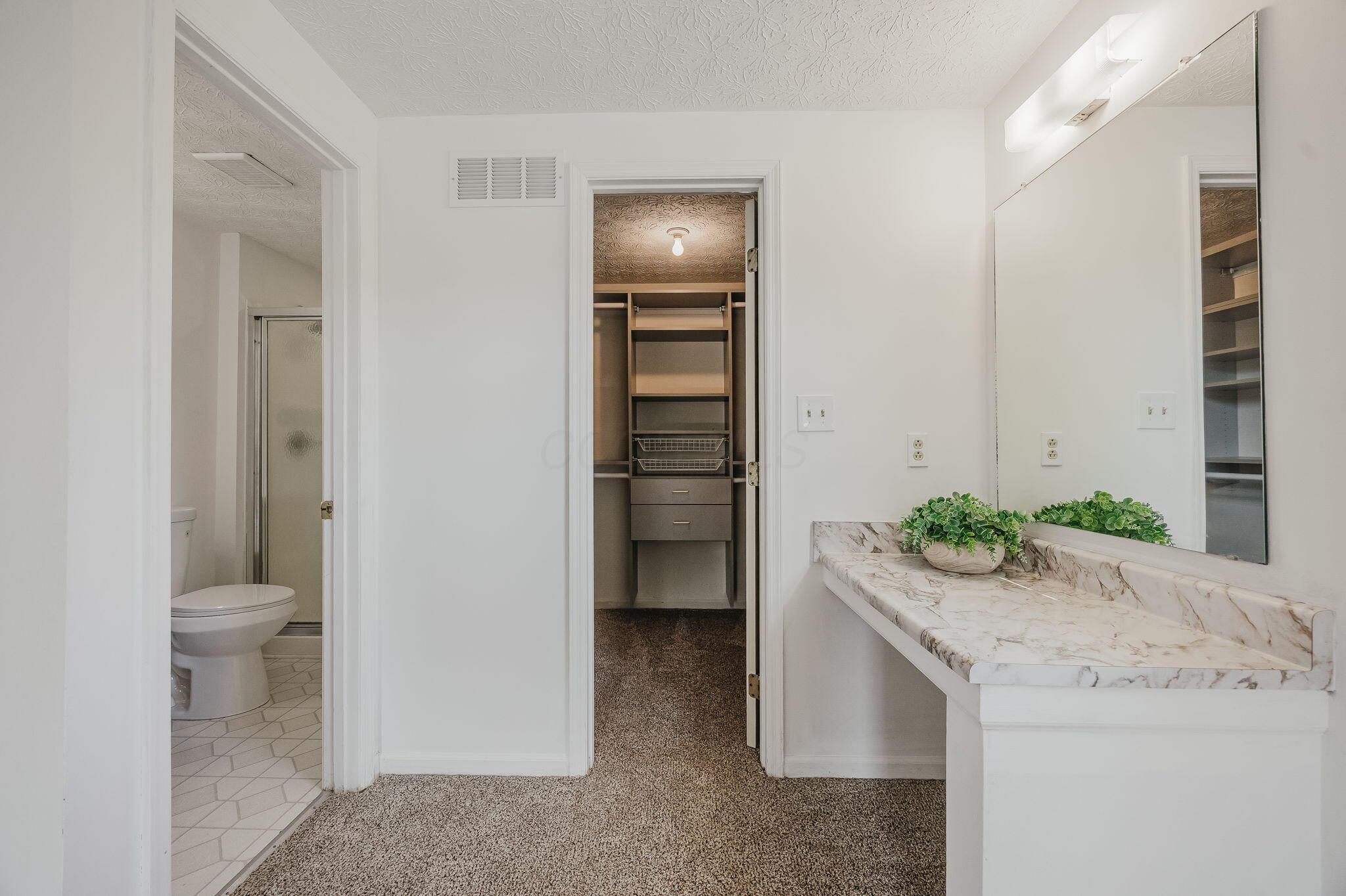 5298 Predmore Place Property Photo 28