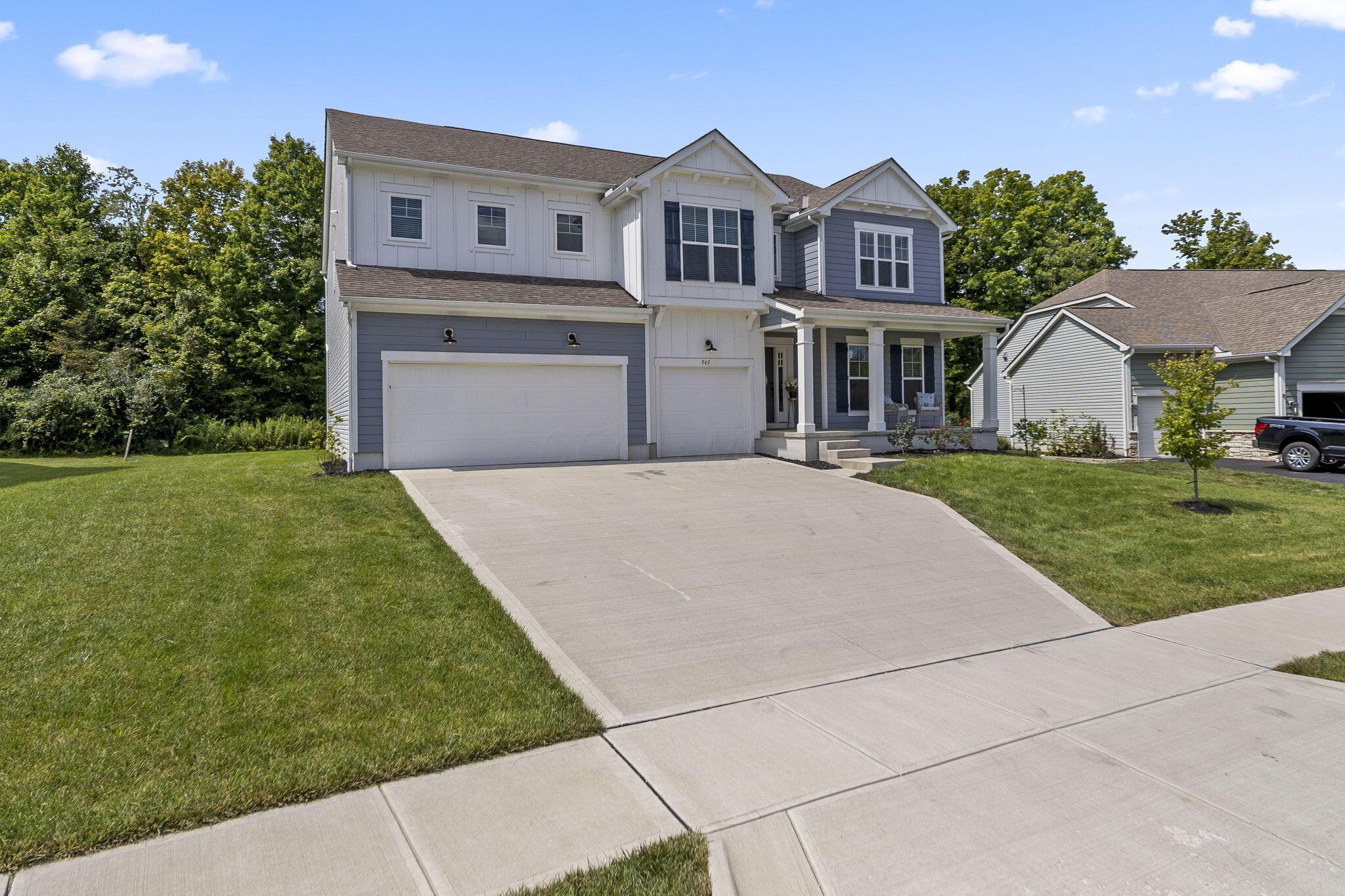 545 Parker Run Property Photo 3