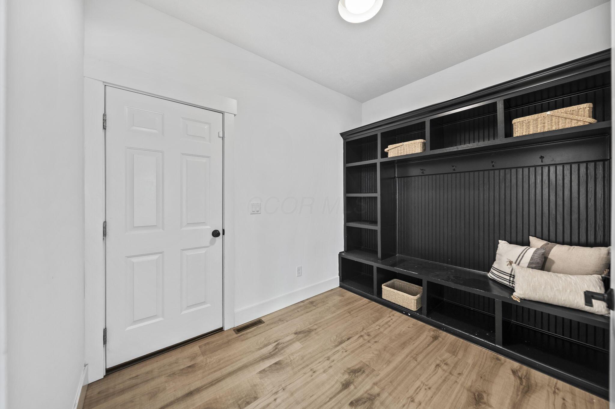 545 Parker Run Property Photo 37