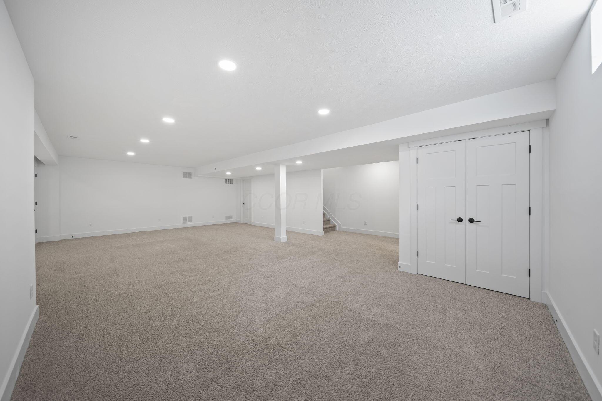 545 Parker Run Property Photo 74