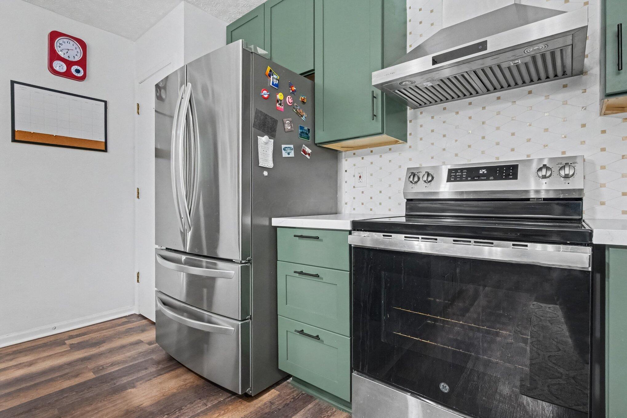 1591 Meadowlark Lane Property Photo 3
