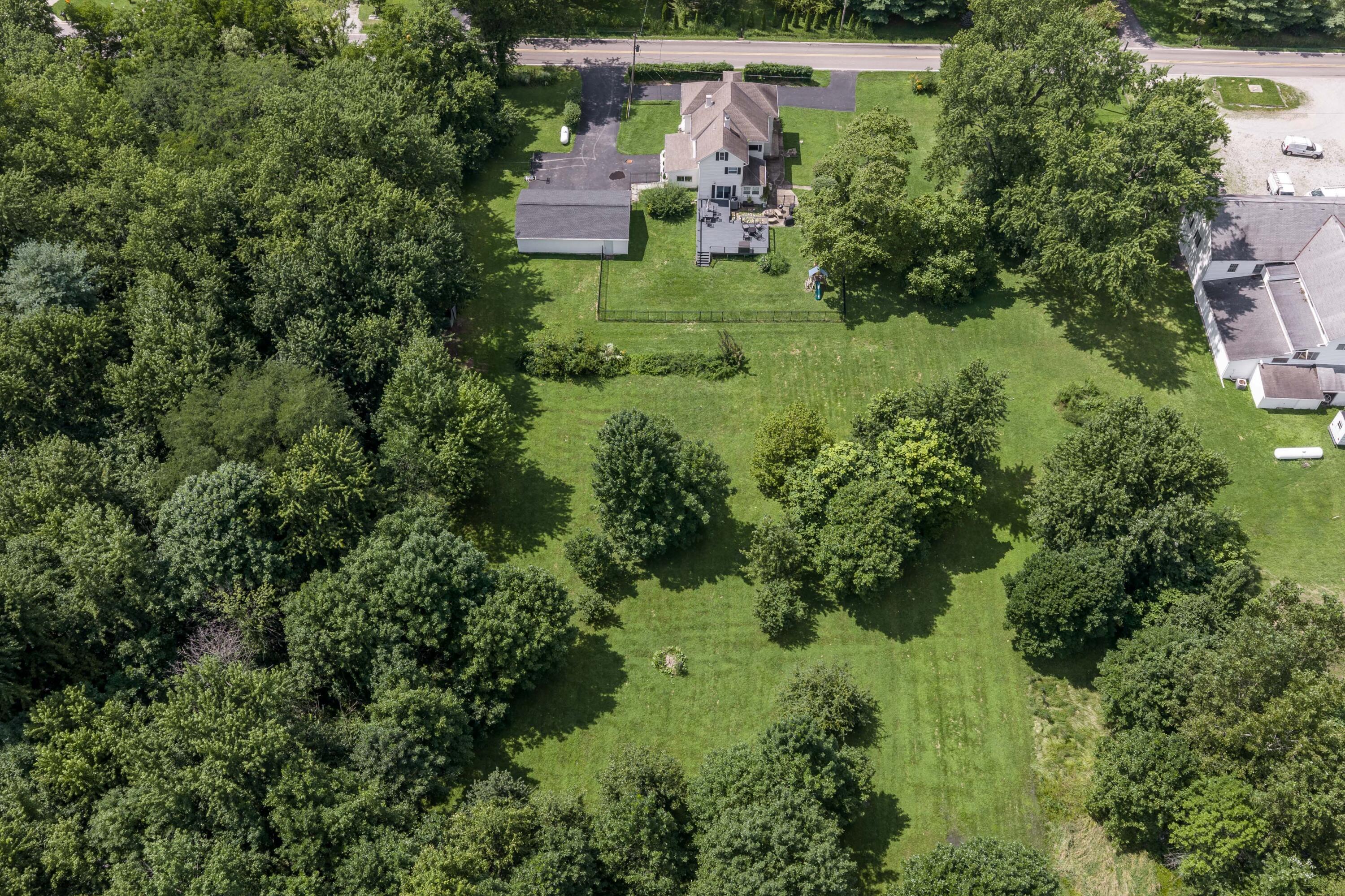 4906 Babbitt Road Property Photo 8