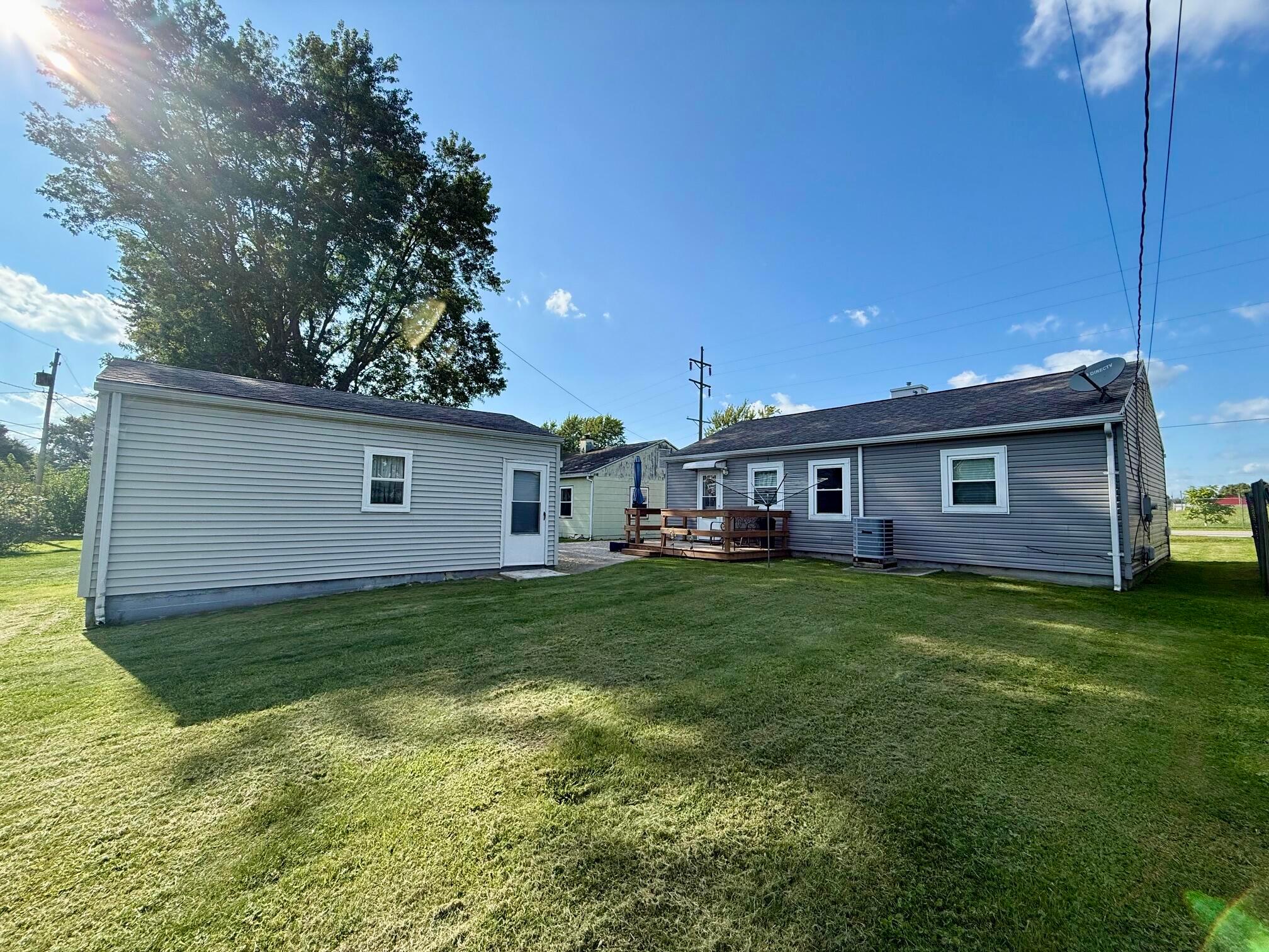 1427 E Southern Avenue Property Photo 4