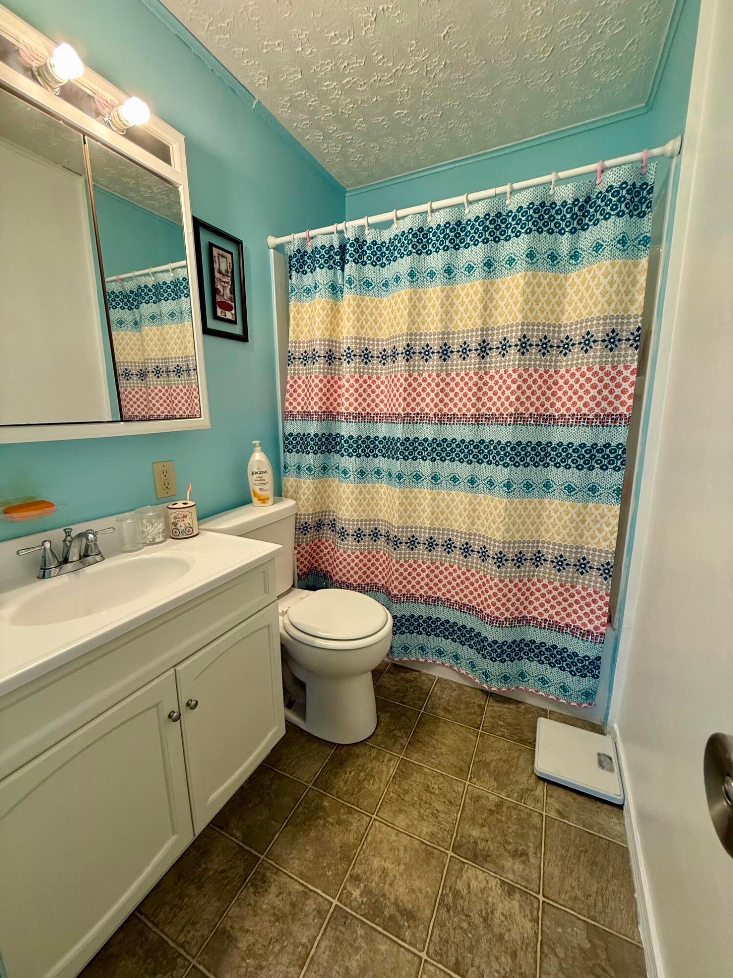 1427 E Southern Avenue Property Photo 11