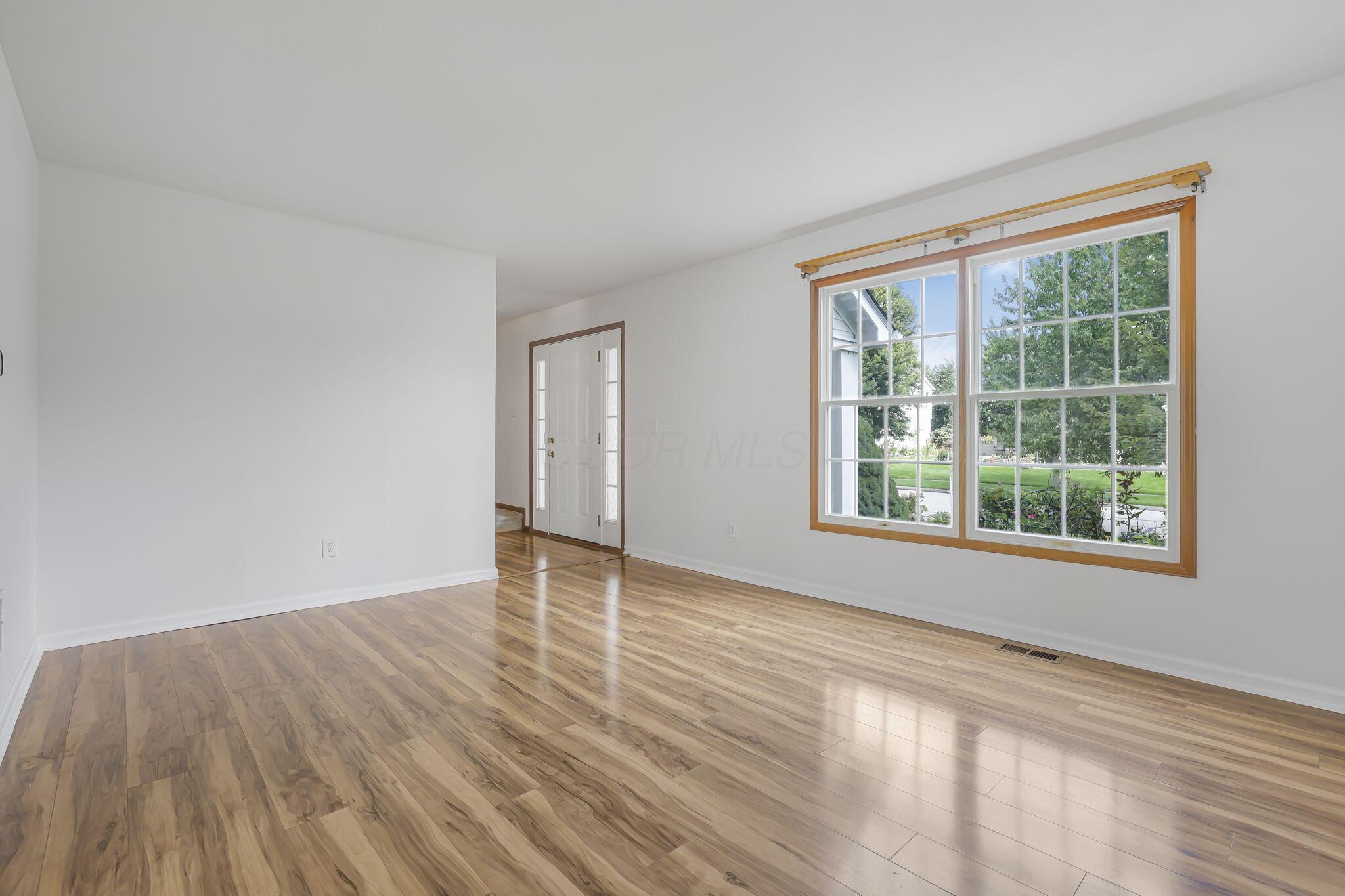 1845 Woodside Drive Property Photo 11