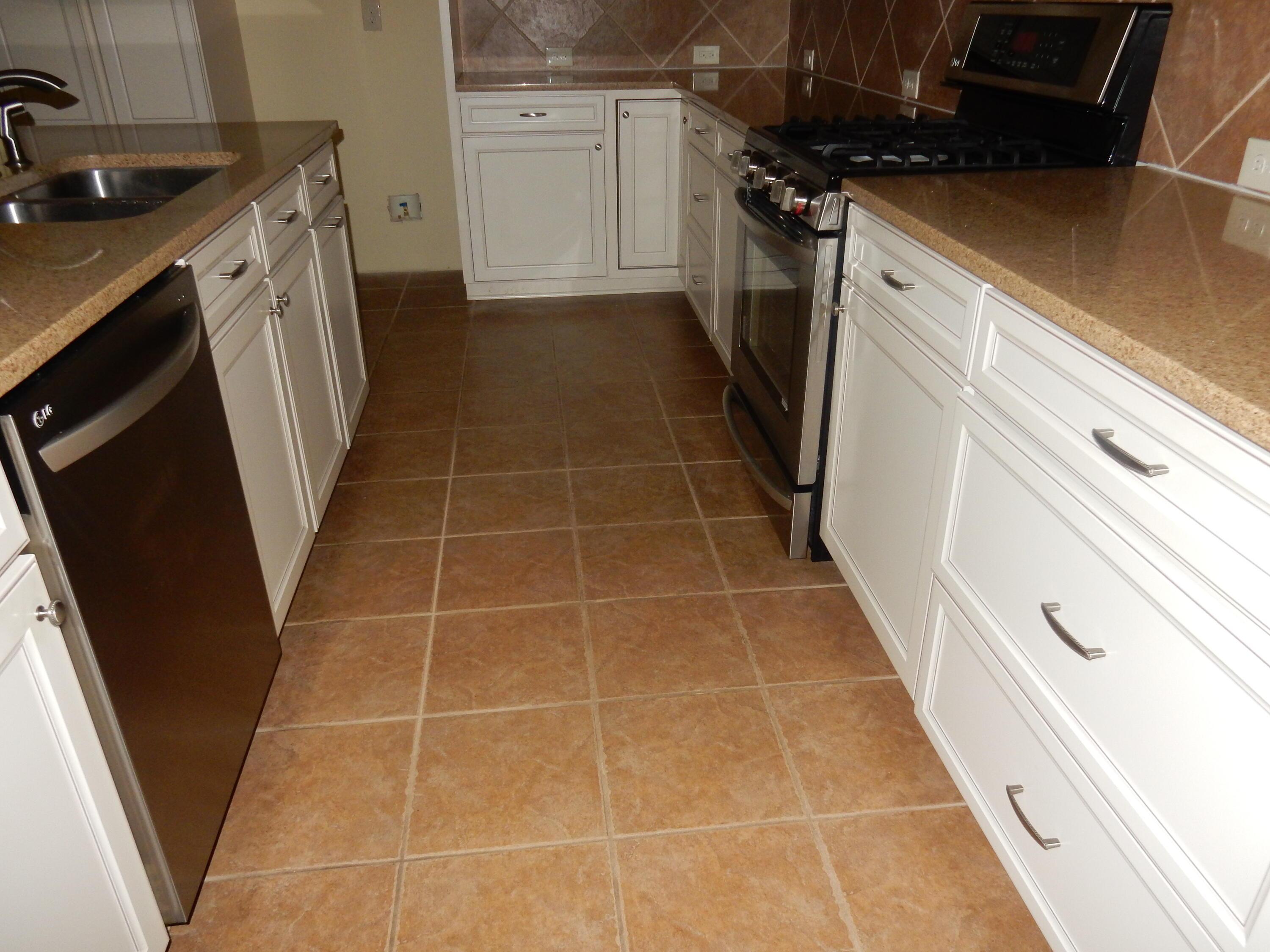 144 Tinley Park Circle Property Photo 7
