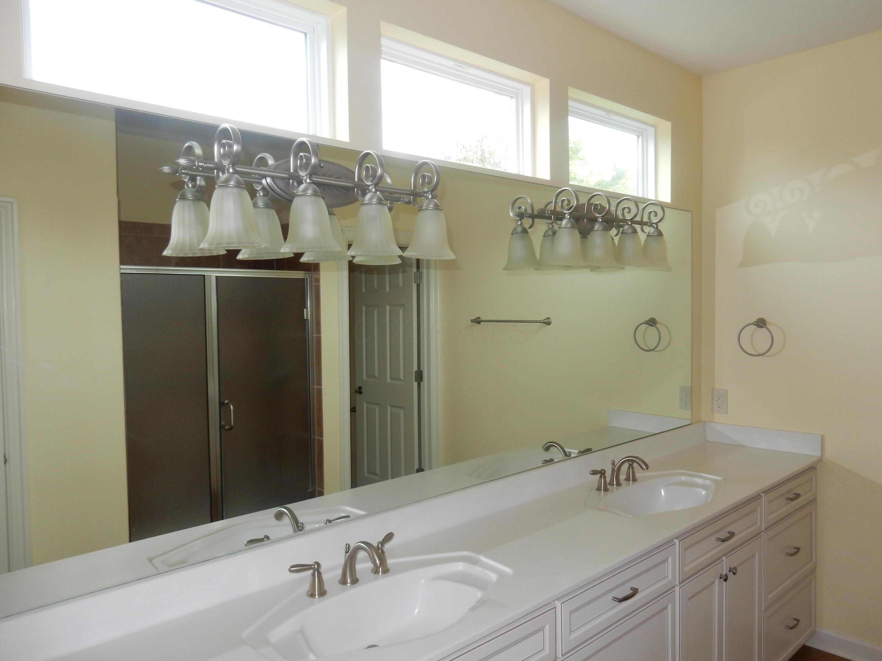 144 Tinley Park Circle Property Photo 9