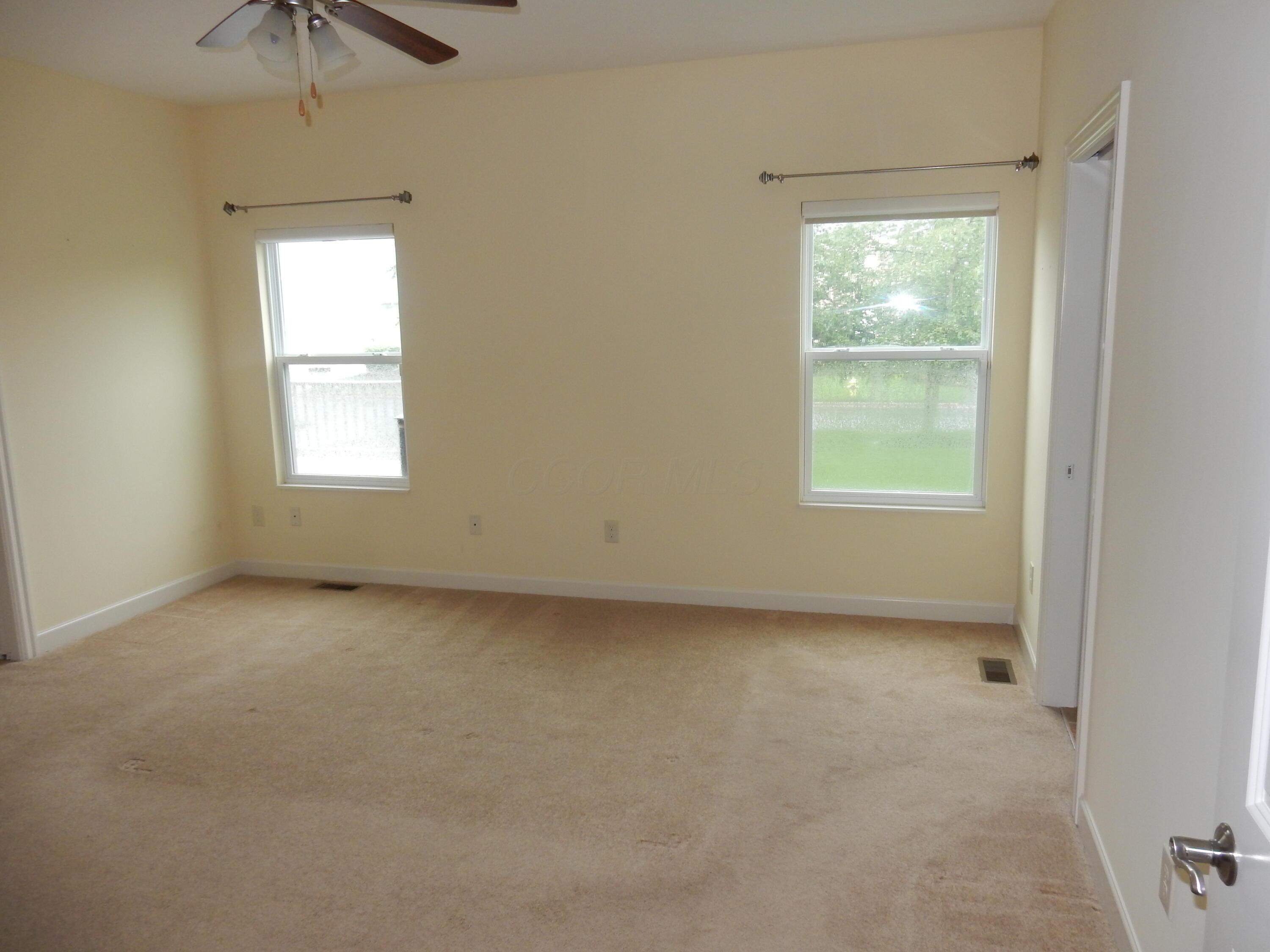 144 Tinley Park Circle Property Photo 18